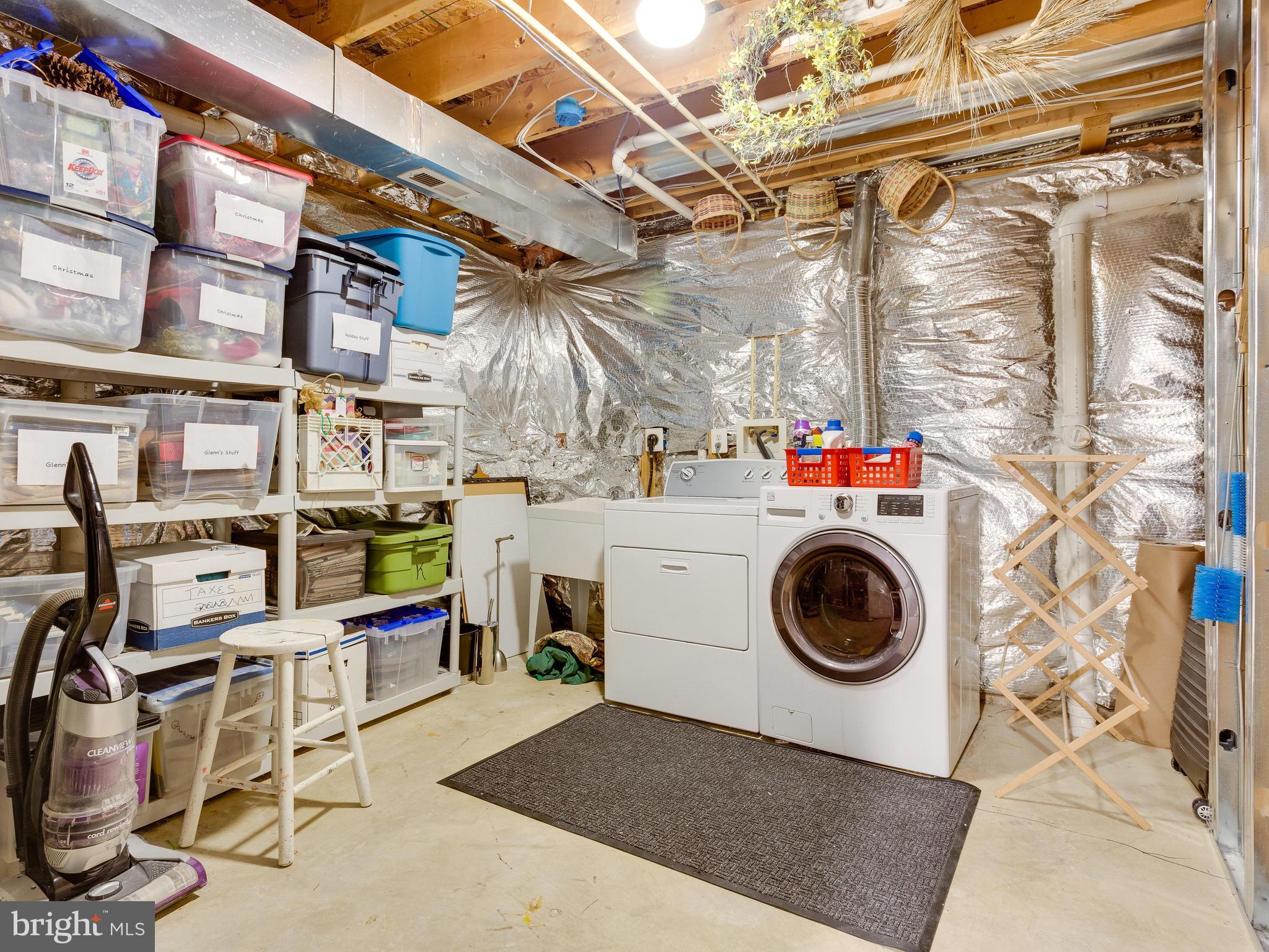 LORTON TOWN CNTR LANDBAY - Residential