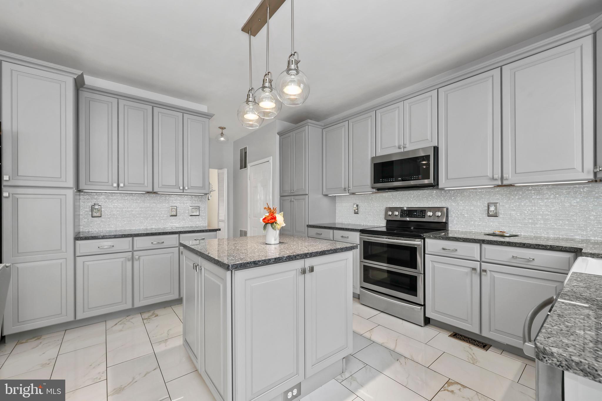 HERSCH FARM - Residential