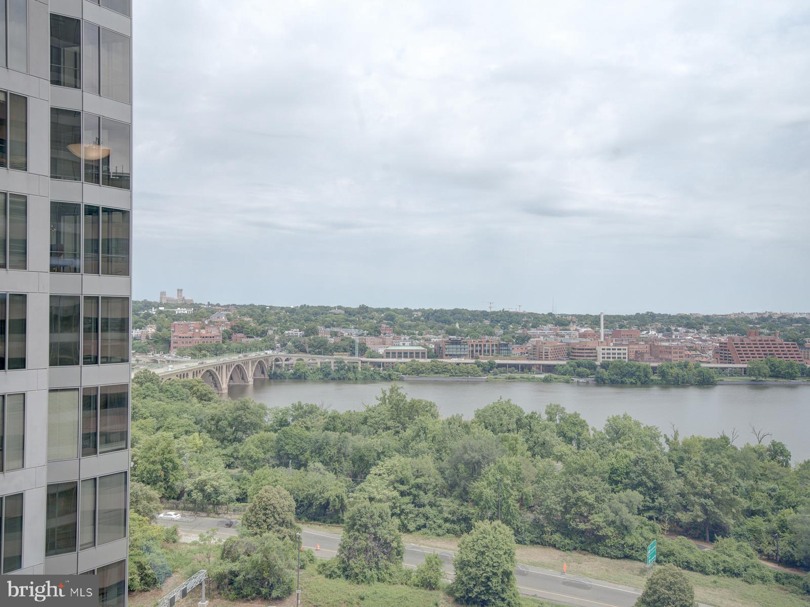 1111 N 19 STREET N 1509