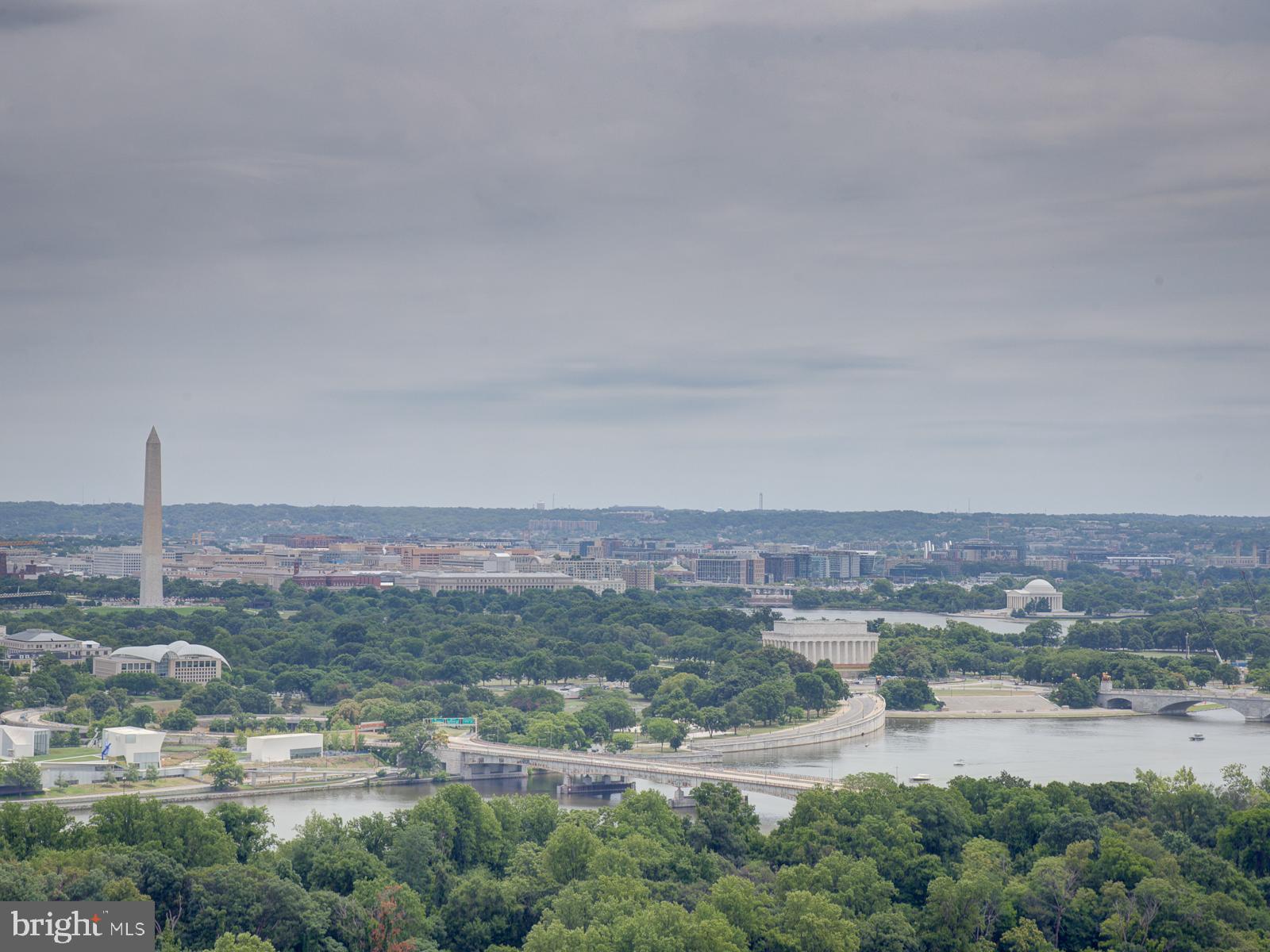 ROSSLYN - Residential