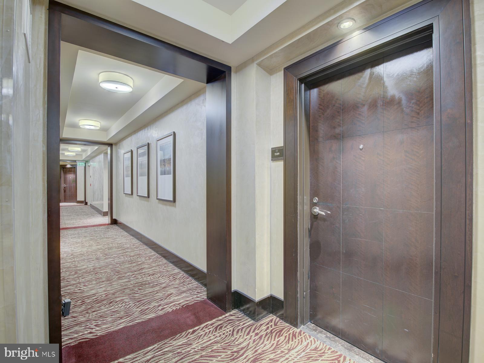 ROSSLYN - Residential