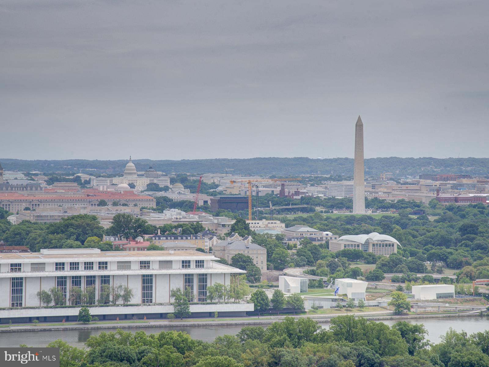ROSSLYN - Residential