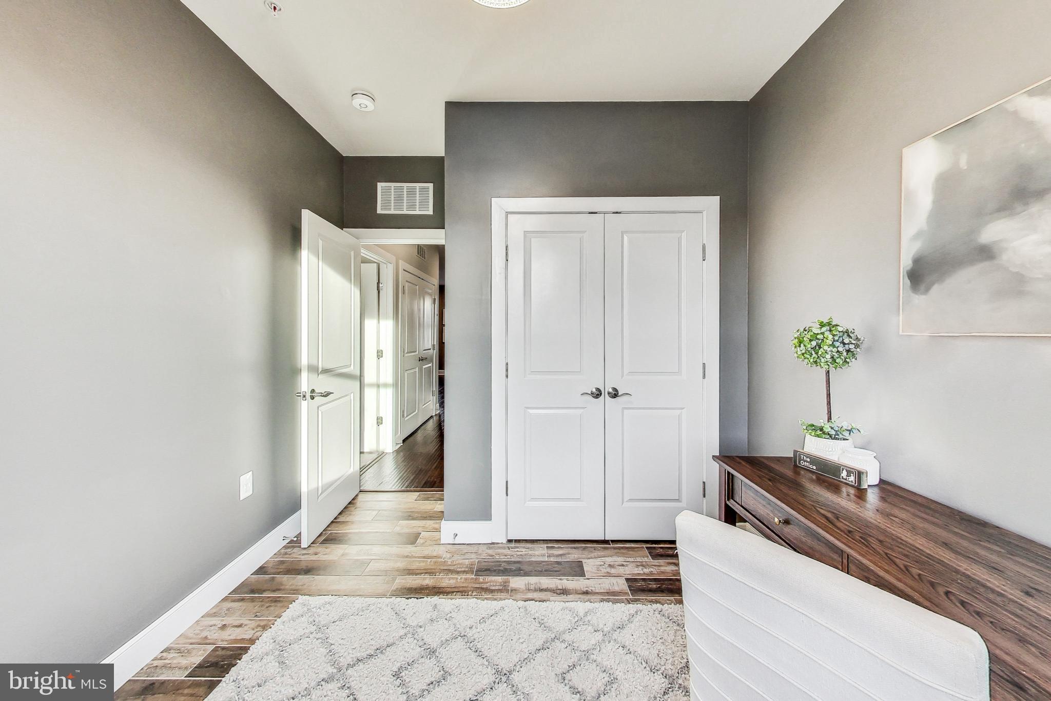 POTOMAC  YARDS - Residential