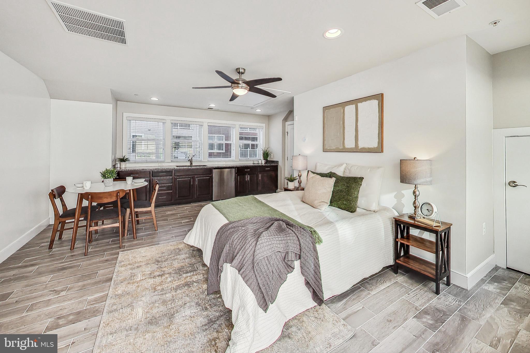 POTOMAC  YARDS - Residential