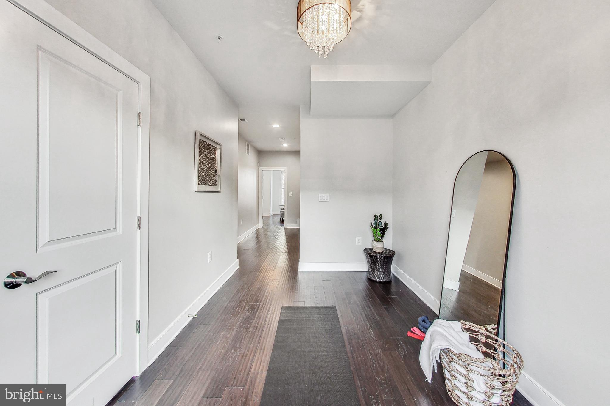 POTOMAC  YARDS - Residential