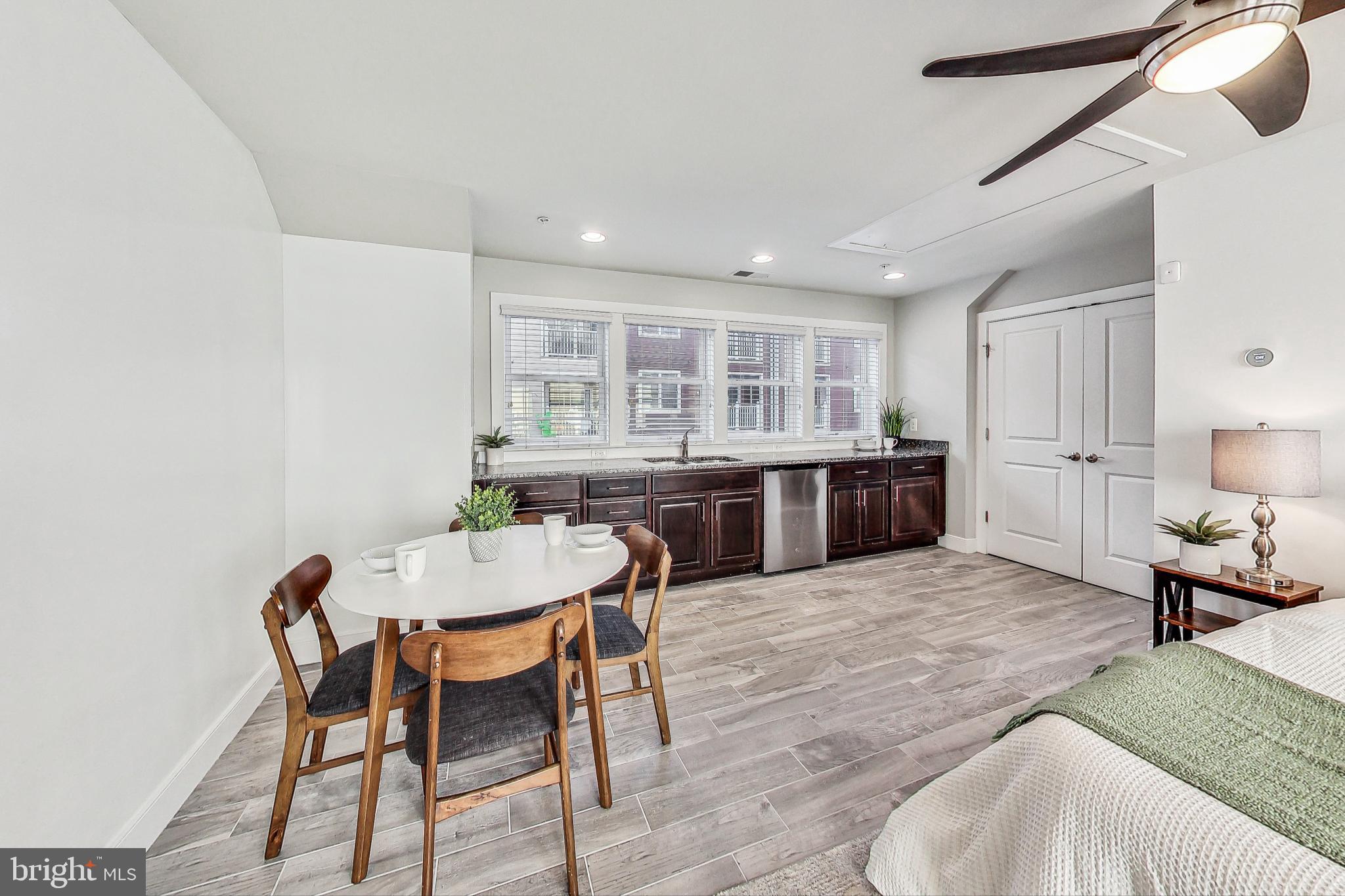 POTOMAC  YARDS - Residential