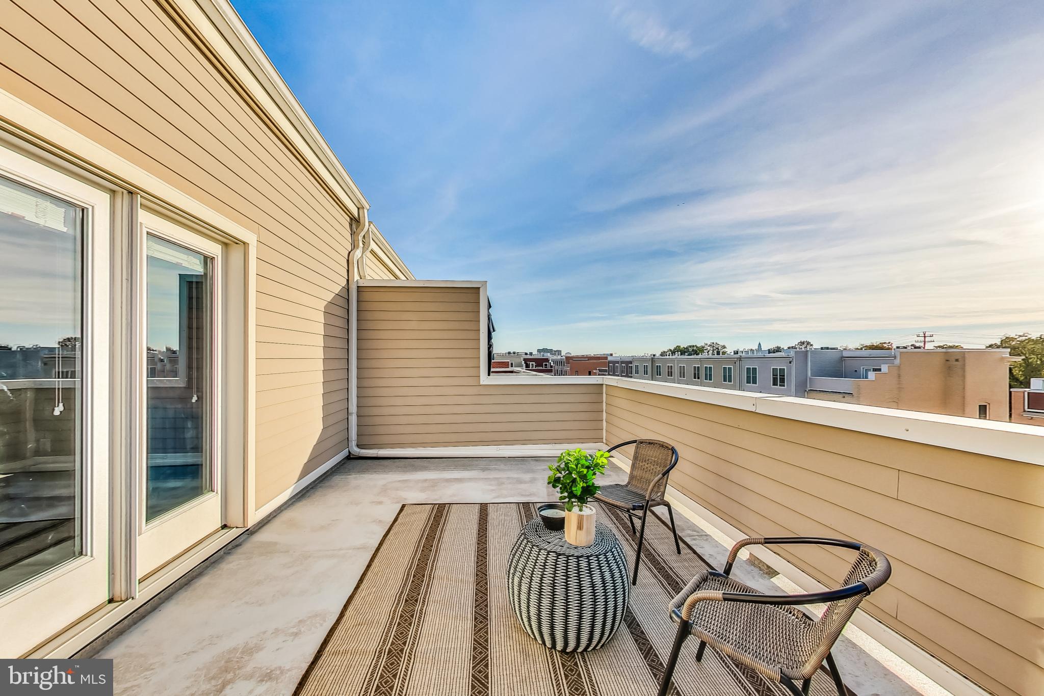 POTOMAC  YARDS - Residential