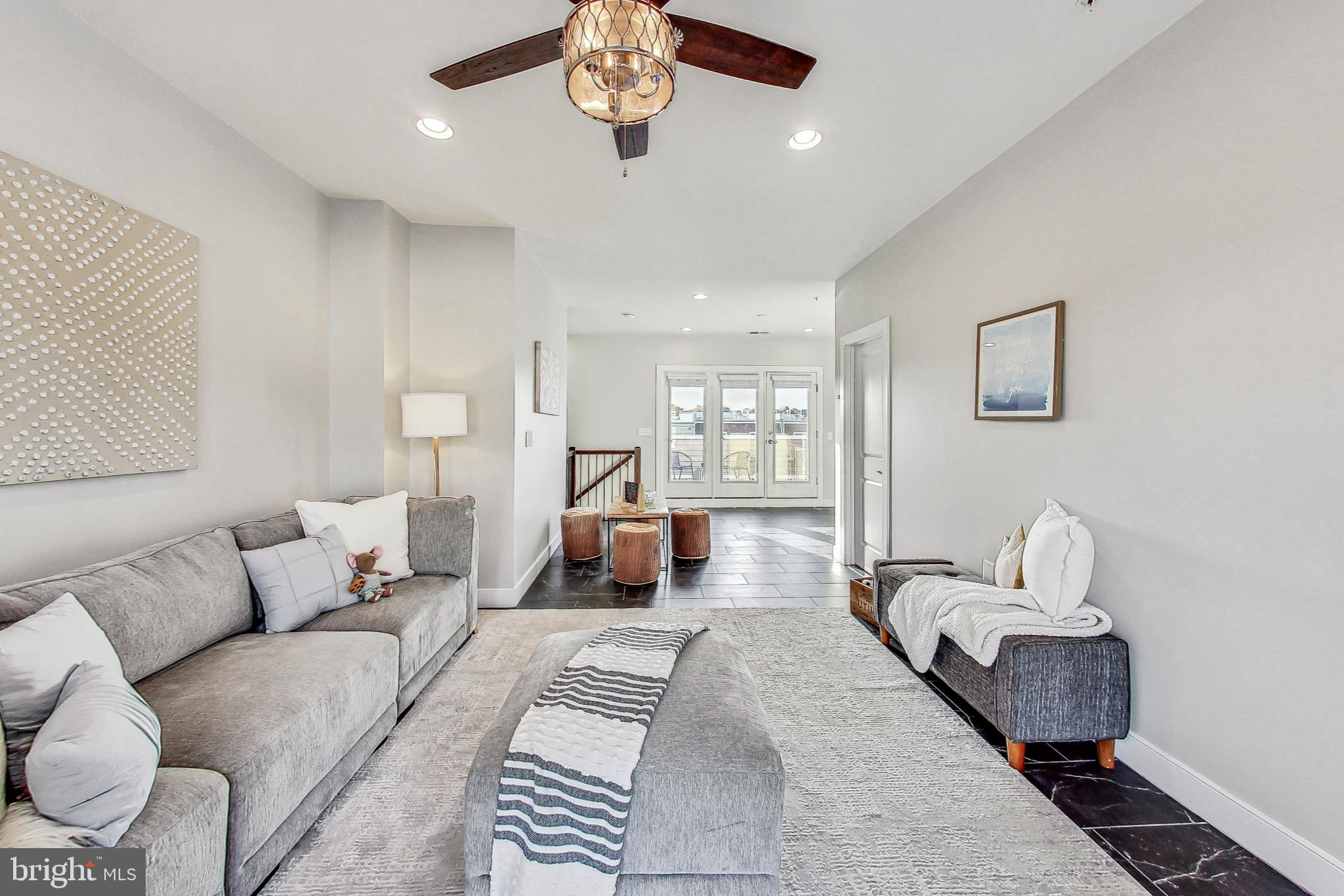 POTOMAC  YARDS - Residential