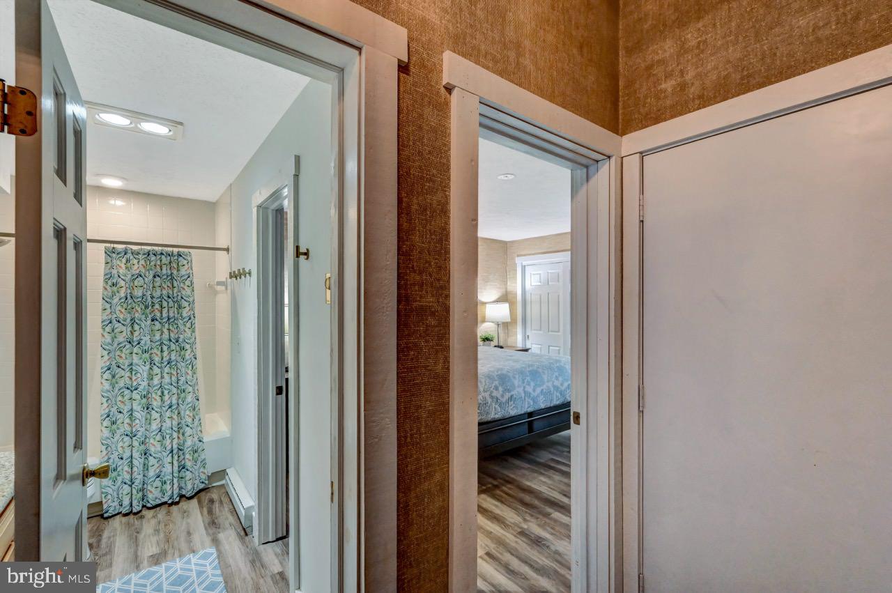 SNOW RIDGE VILLAGE - Residential