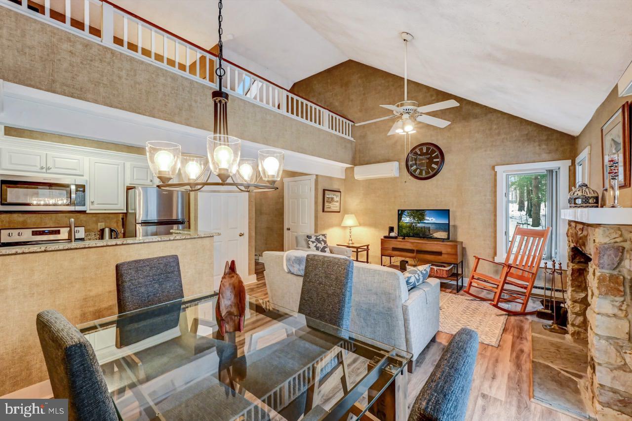 SNOW RIDGE VILLAGE - Residential