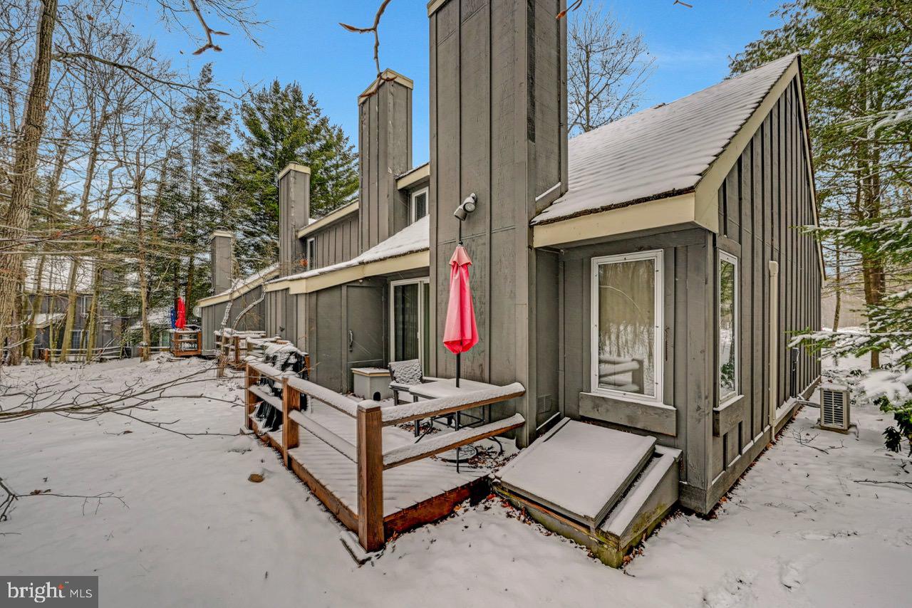 SNOW RIDGE VILLAGE - Residential