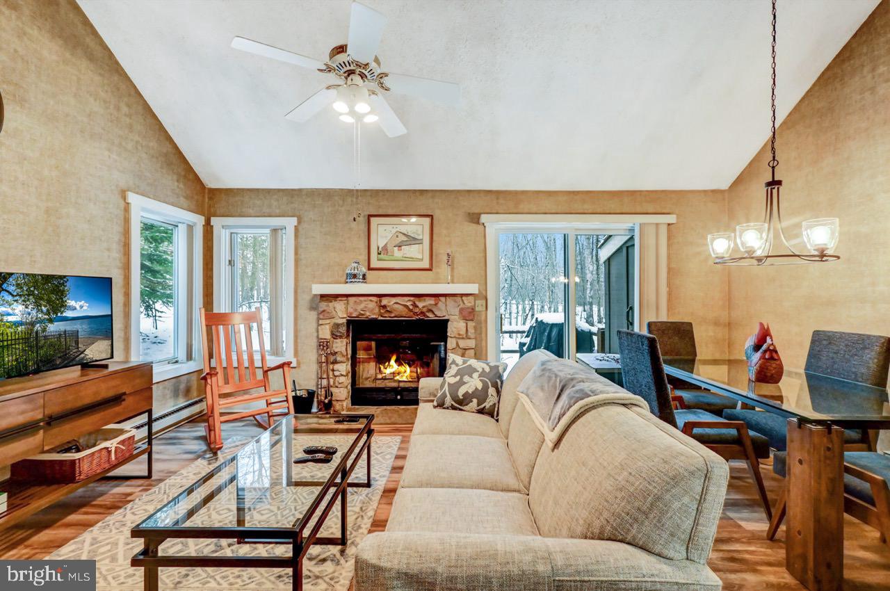 SNOW RIDGE VILLAGE - Residential