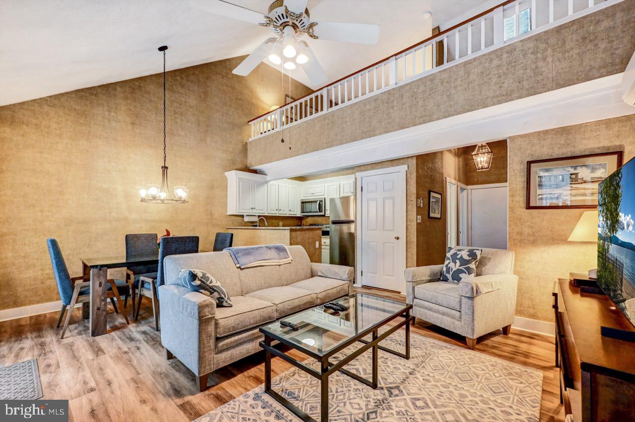 SNOW RIDGE VILLAGE - Residential