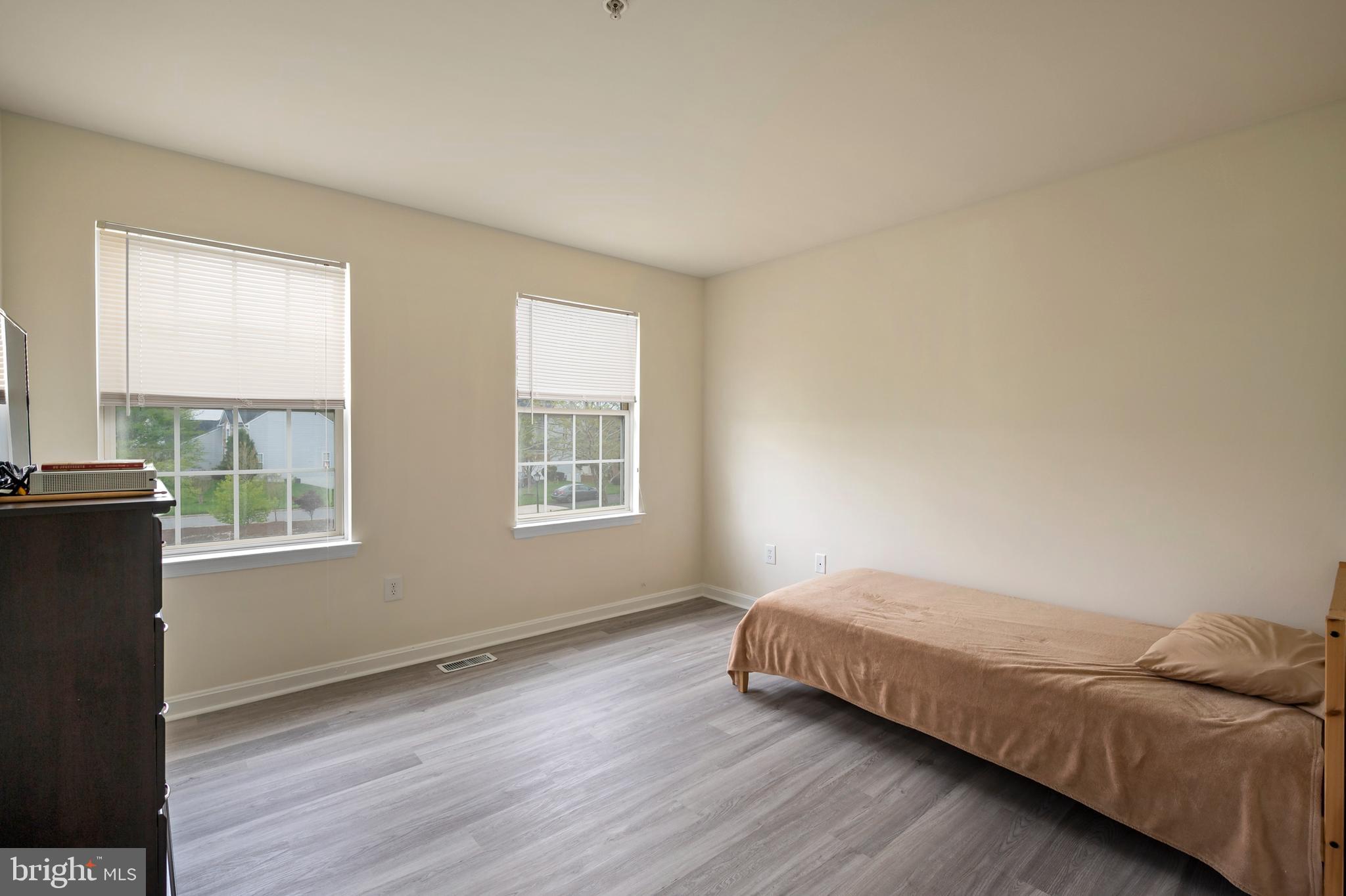 MELWOOD SPRINGS - Residential