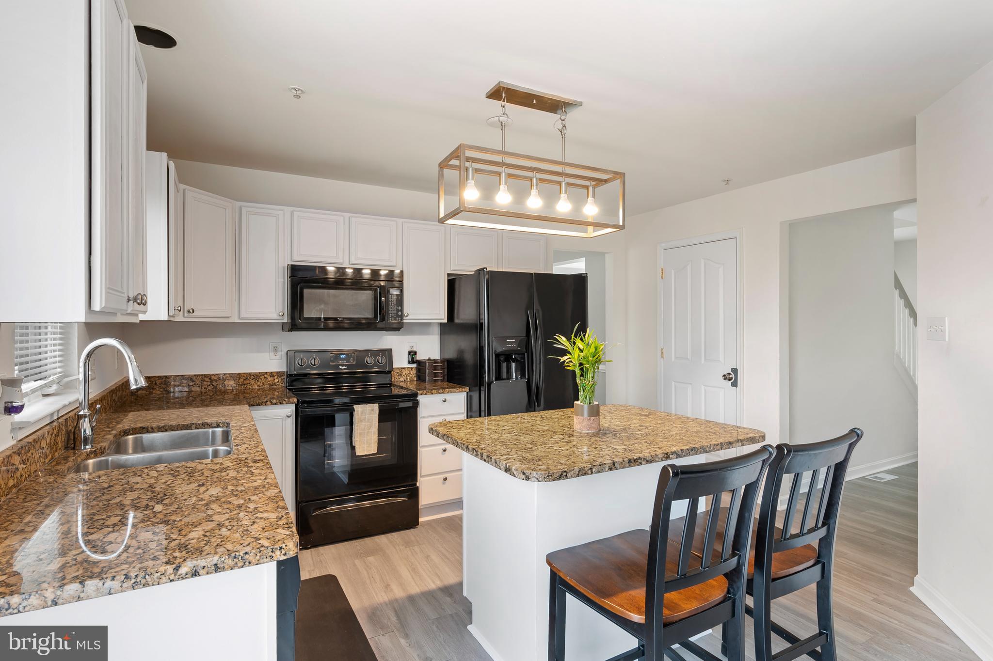 MELWOOD SPRINGS - Residential