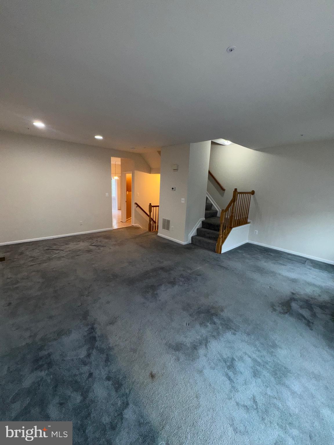 QUAIL RUN SOUTH - Residential