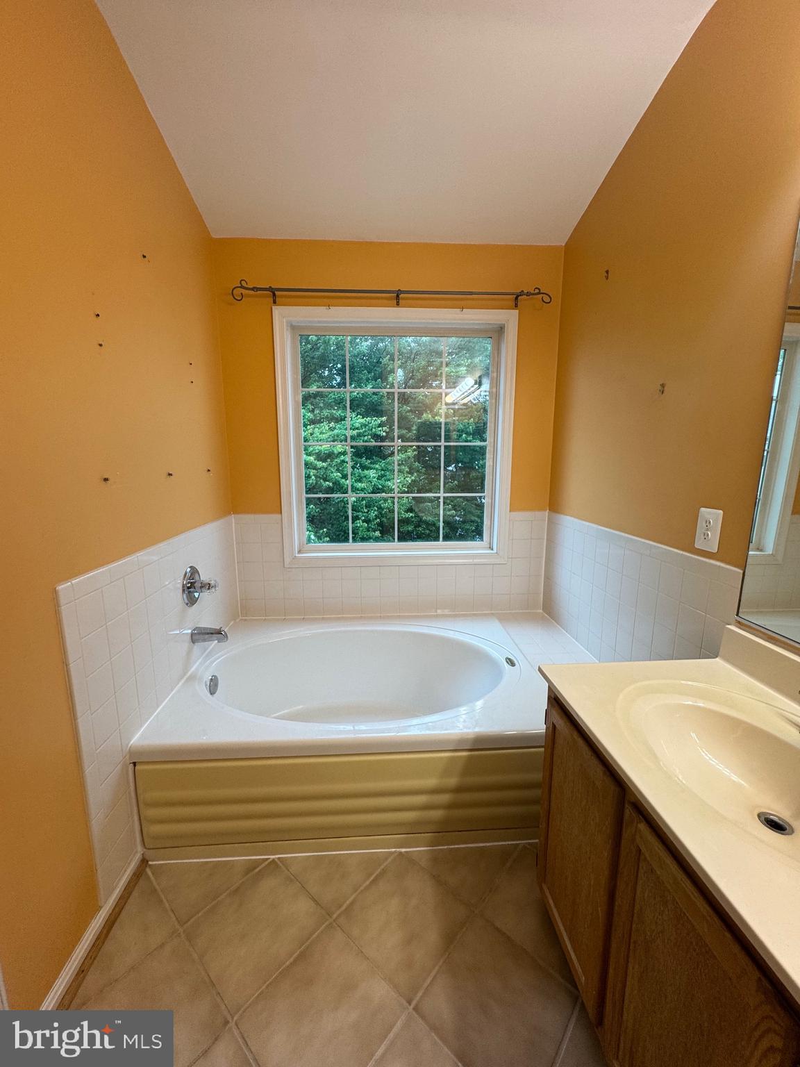 QUAIL RUN SOUTH - Residential