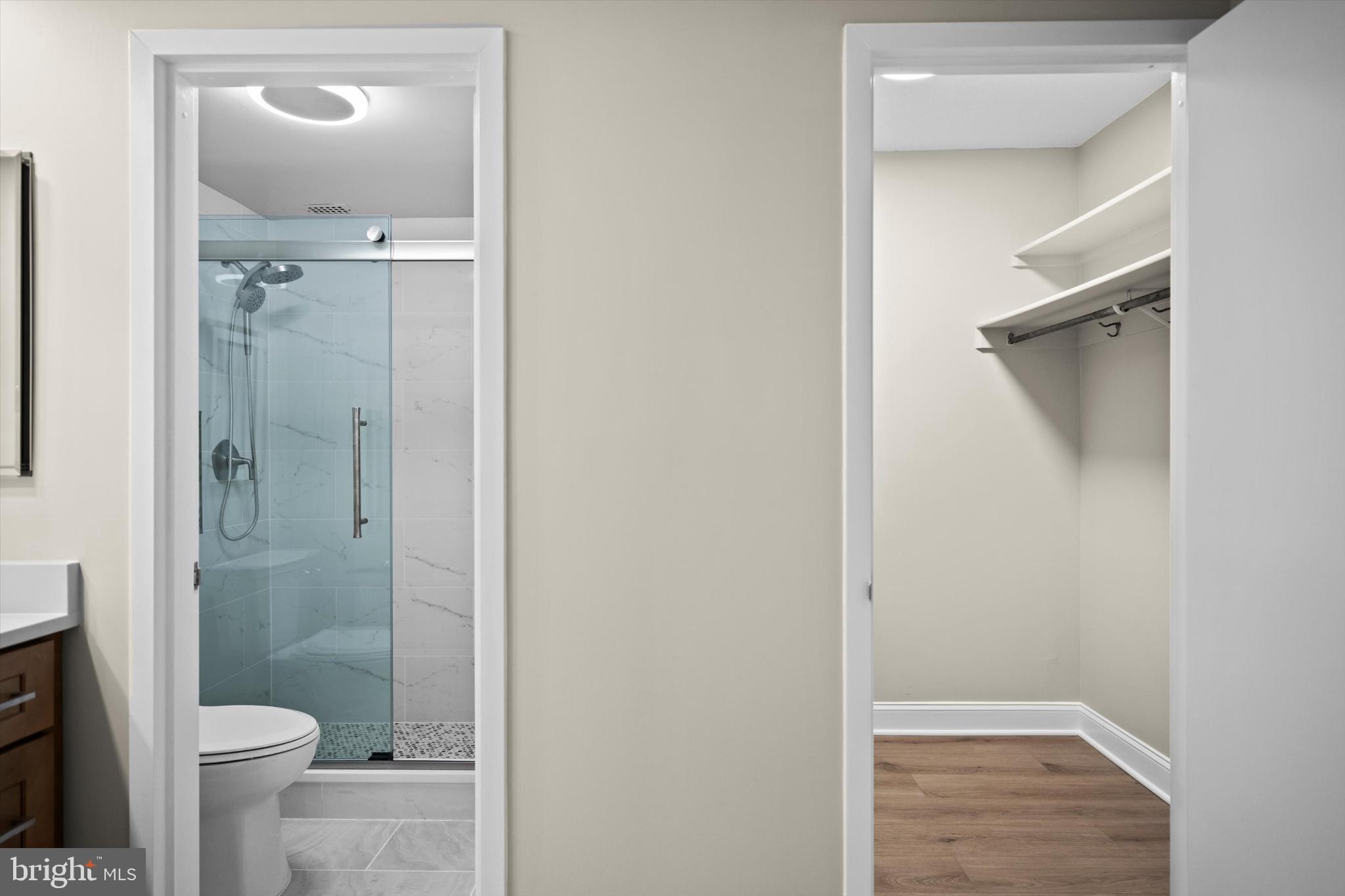 SKYLINE PLAZA - Residential