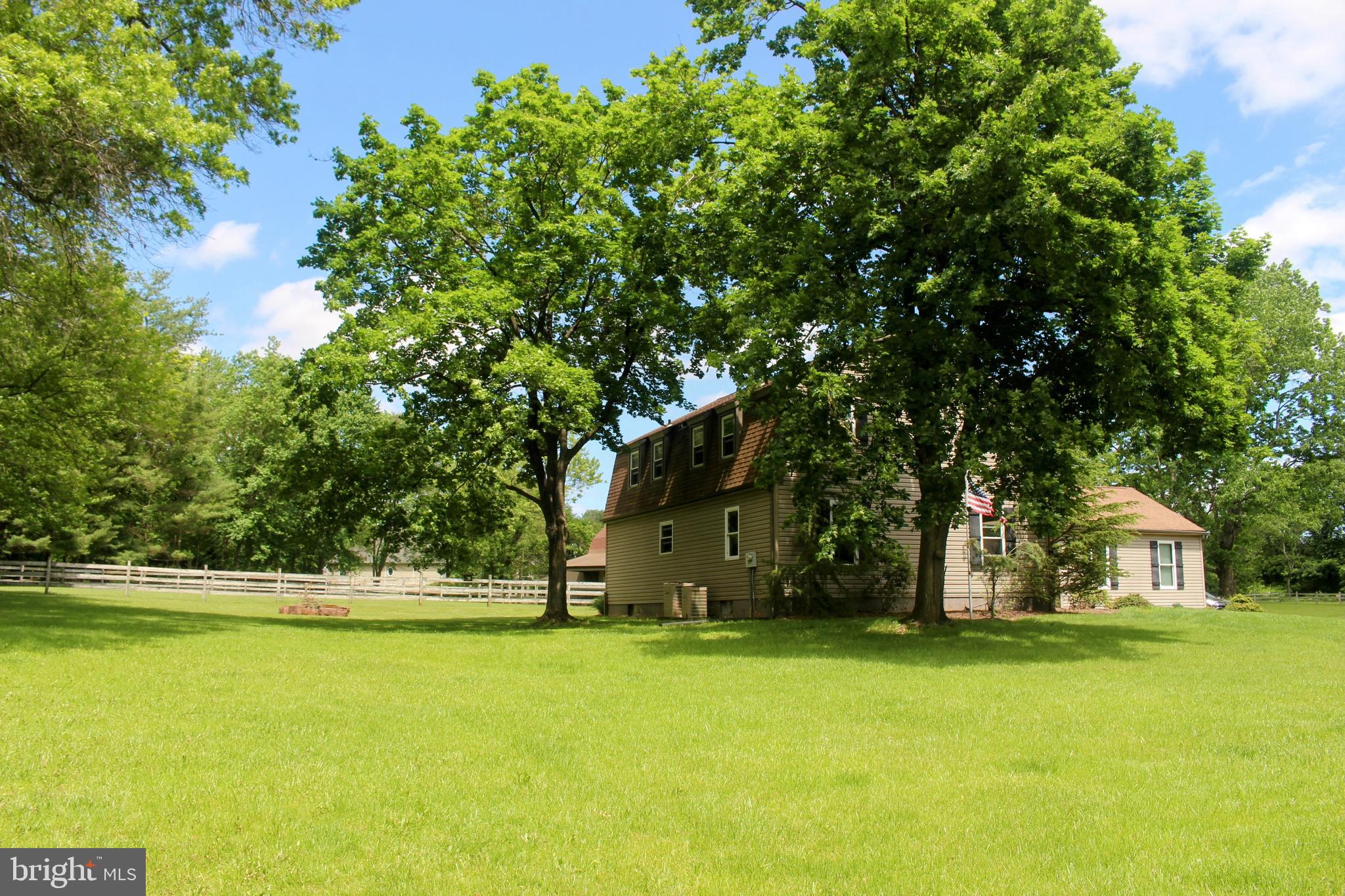 BUCKINGHAM VALLEY - Residential