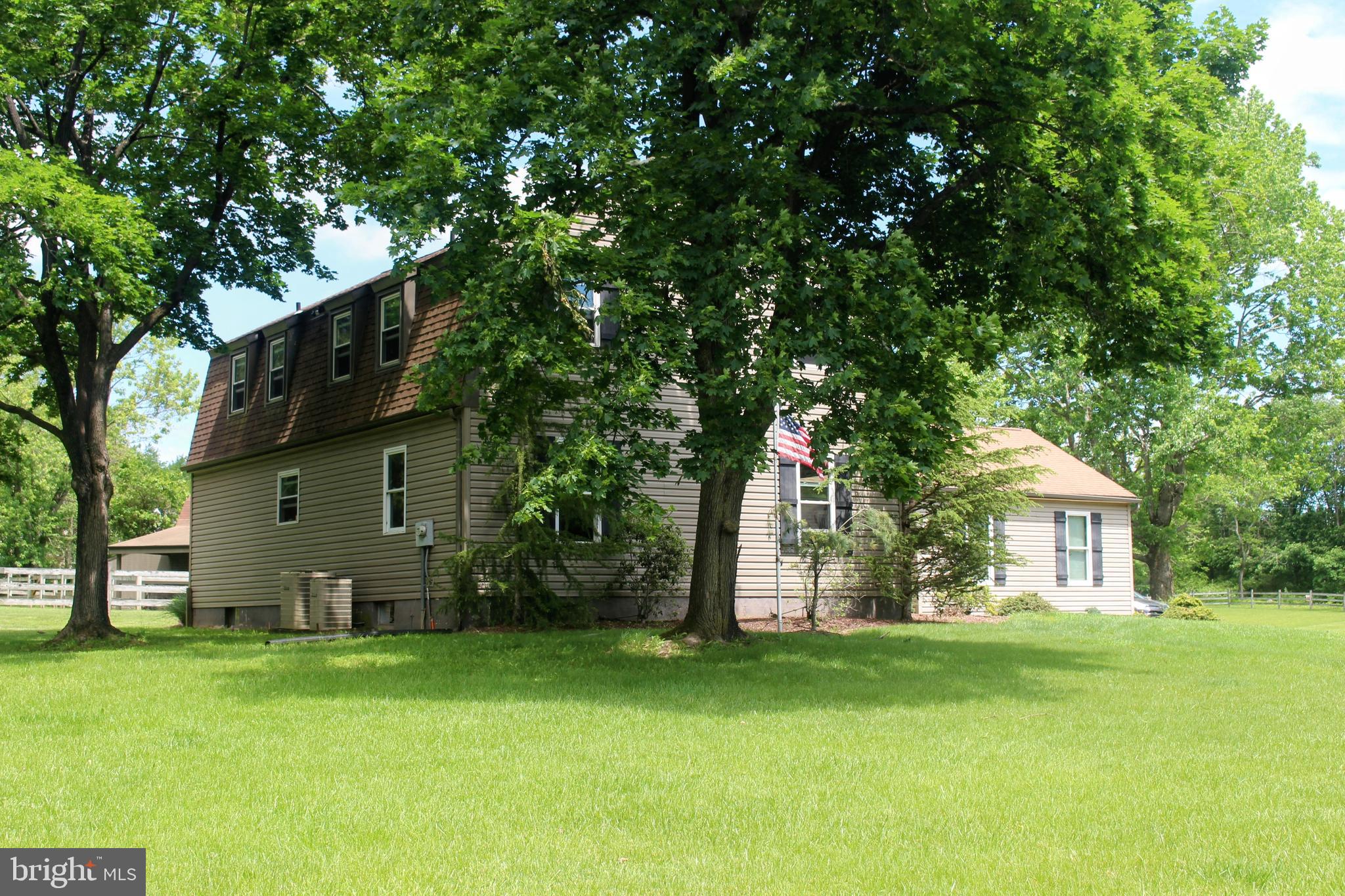 BUCKINGHAM VALLEY - Residential