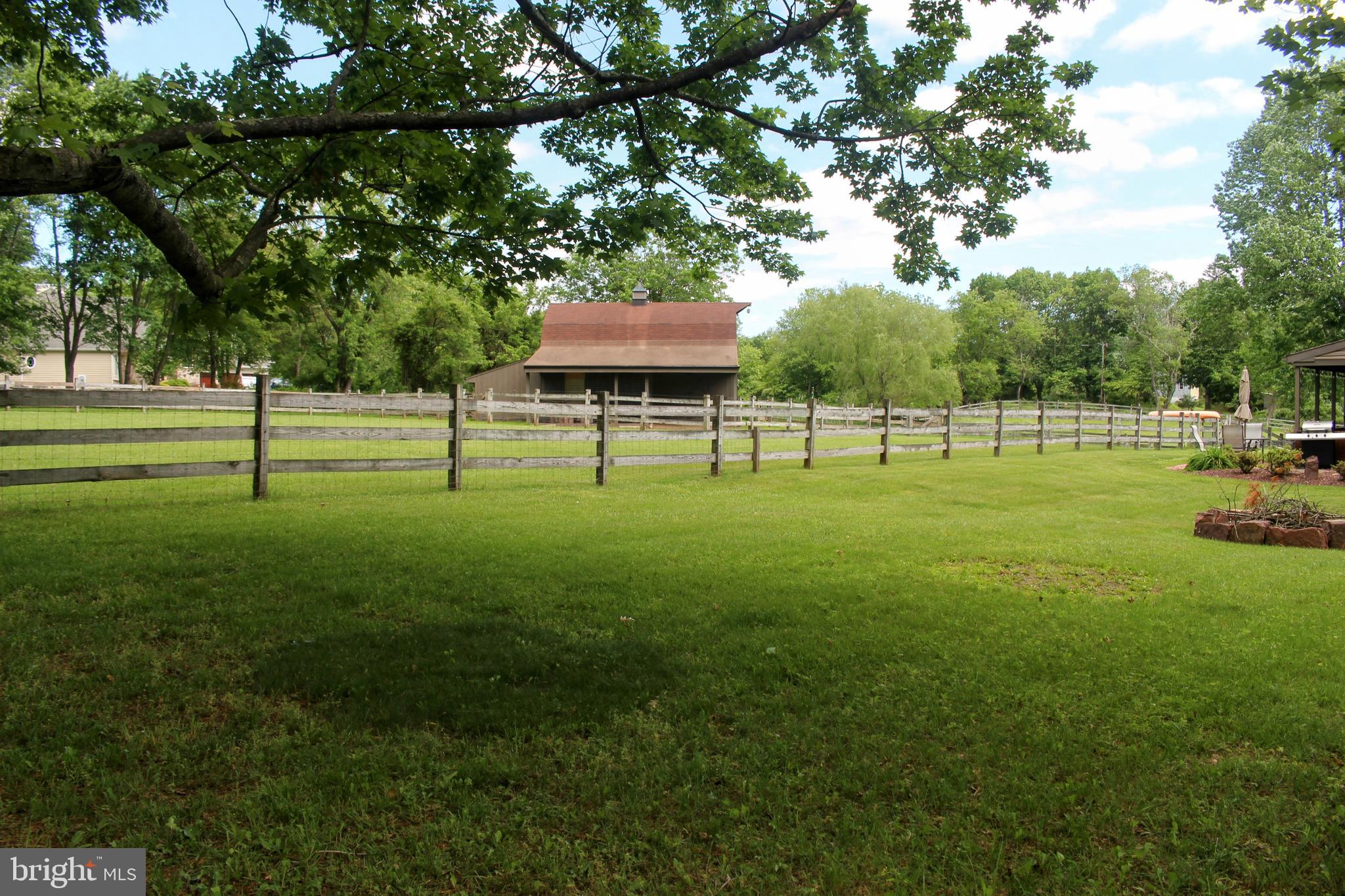 BUCKINGHAM VALLEY - Residential