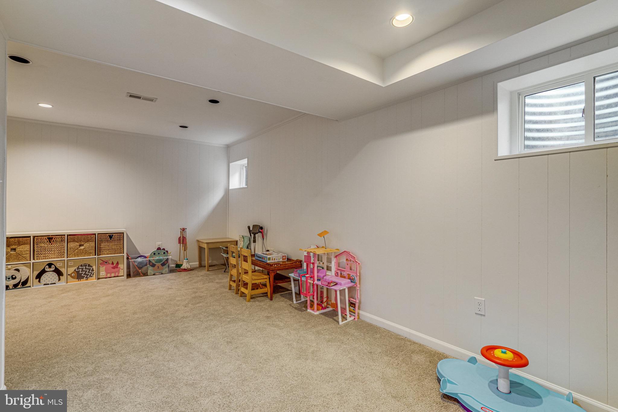 WAKEFIELD CHAPEL WOODS - Residential Lease