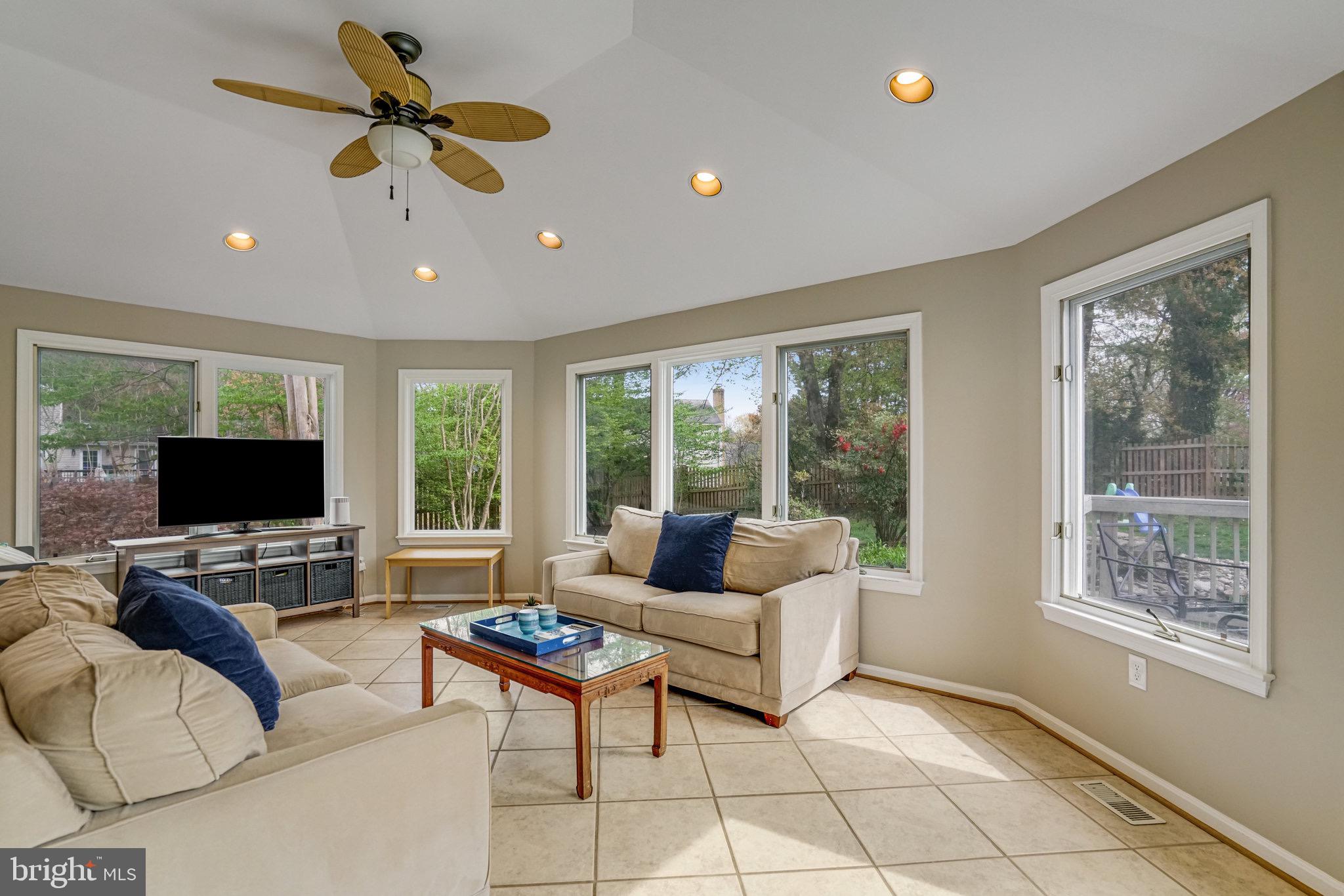 WAKEFIELD CHAPEL WOODS - Residential Lease