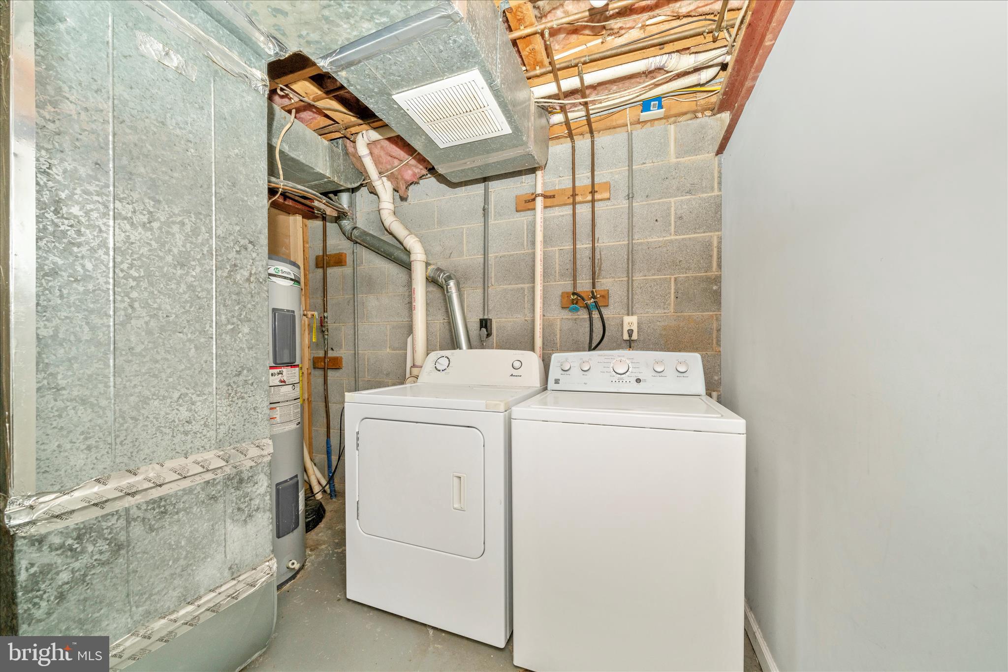 WATERSIDE - Residential