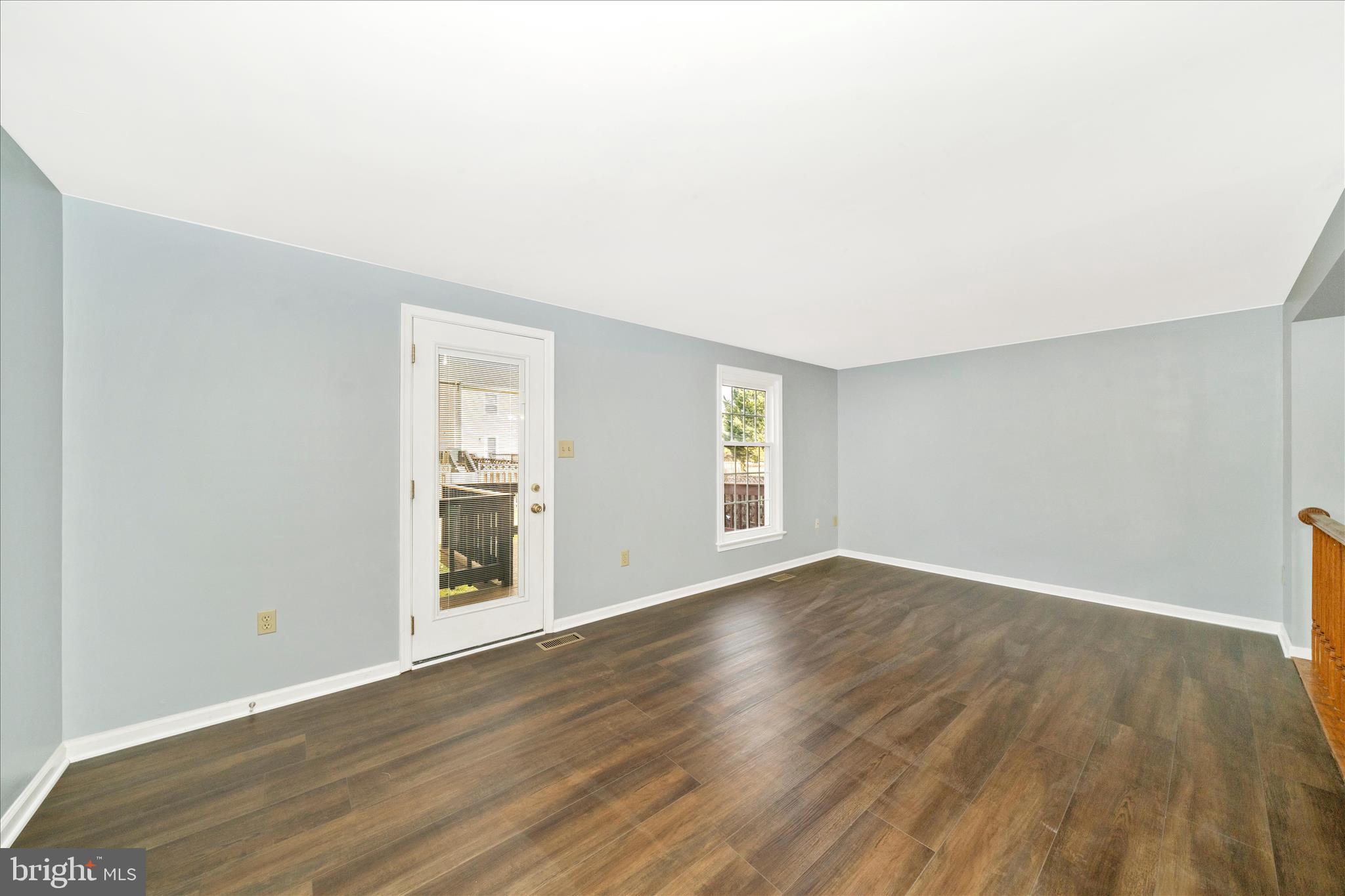 WATERSIDE - Residential