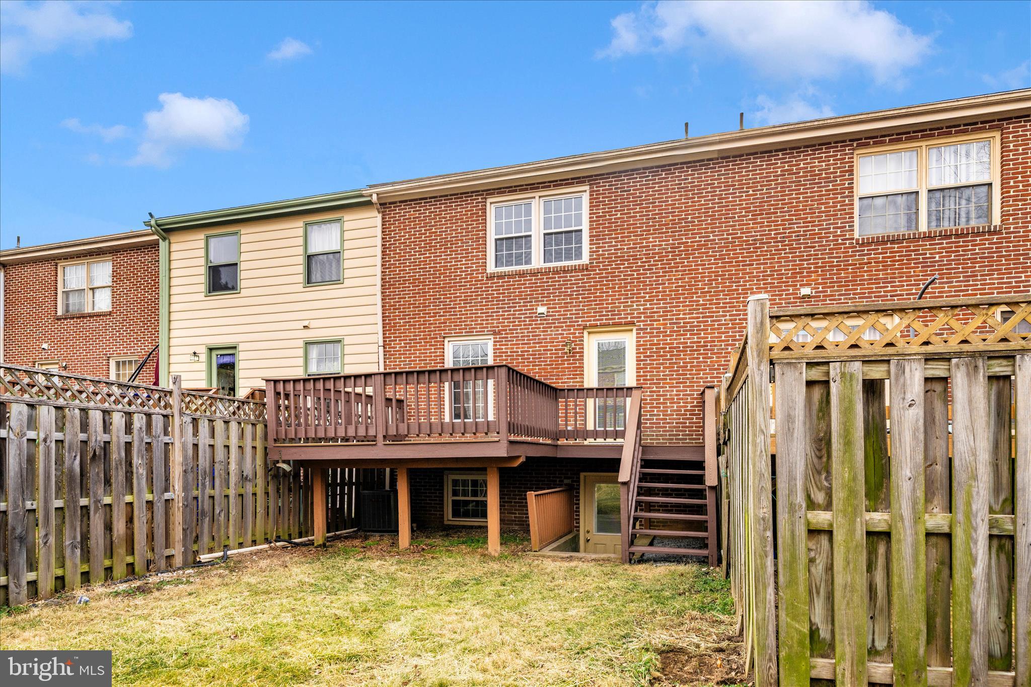 WATERSIDE - Residential