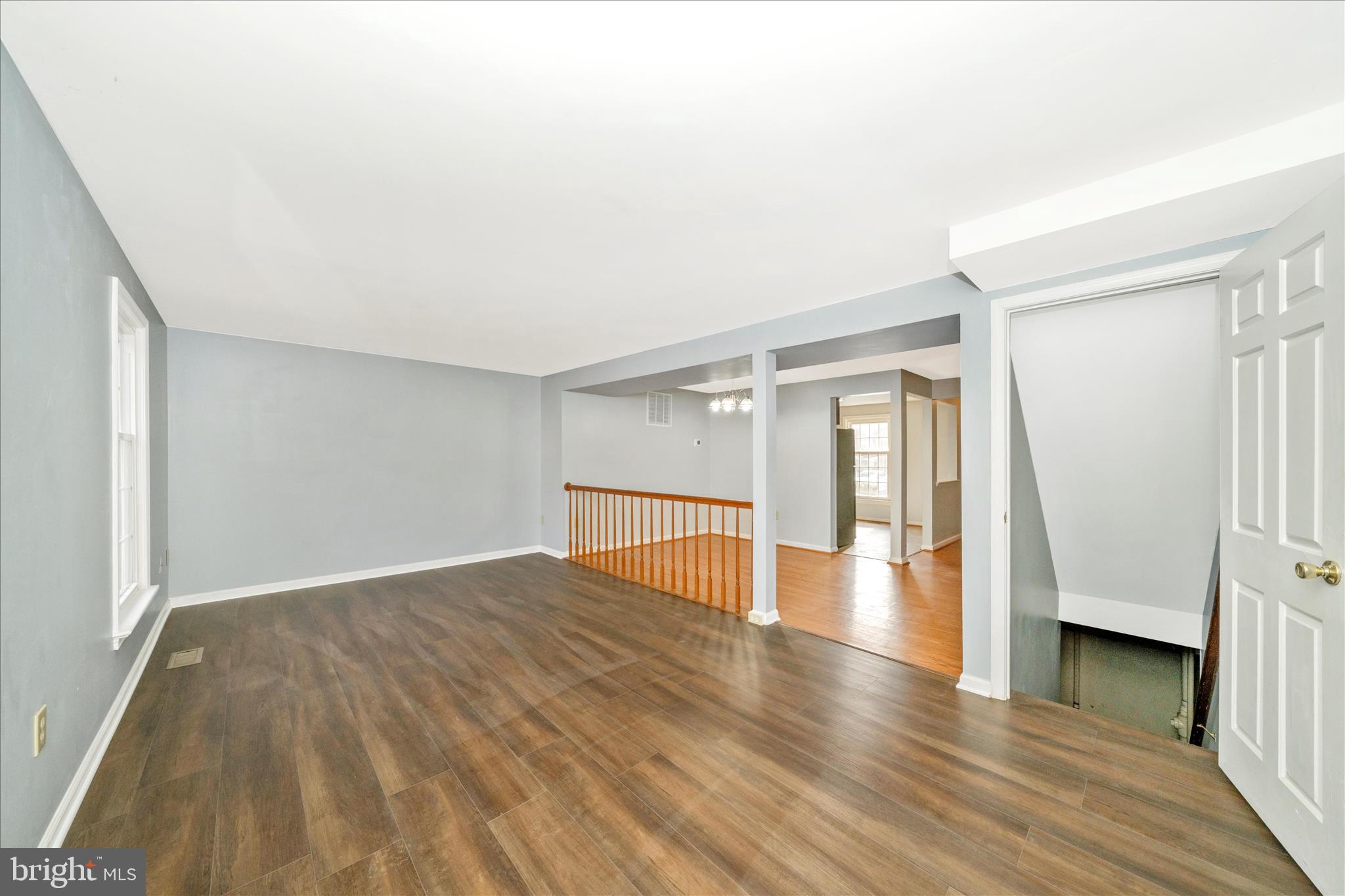 WATERSIDE - Residential