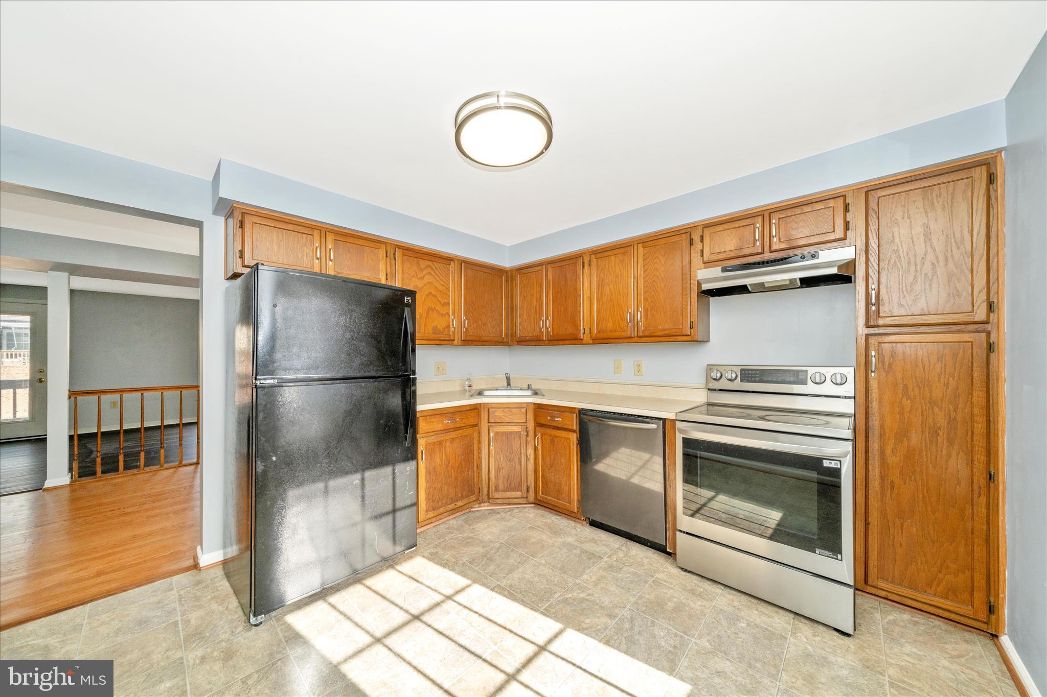 WATERSIDE - Residential