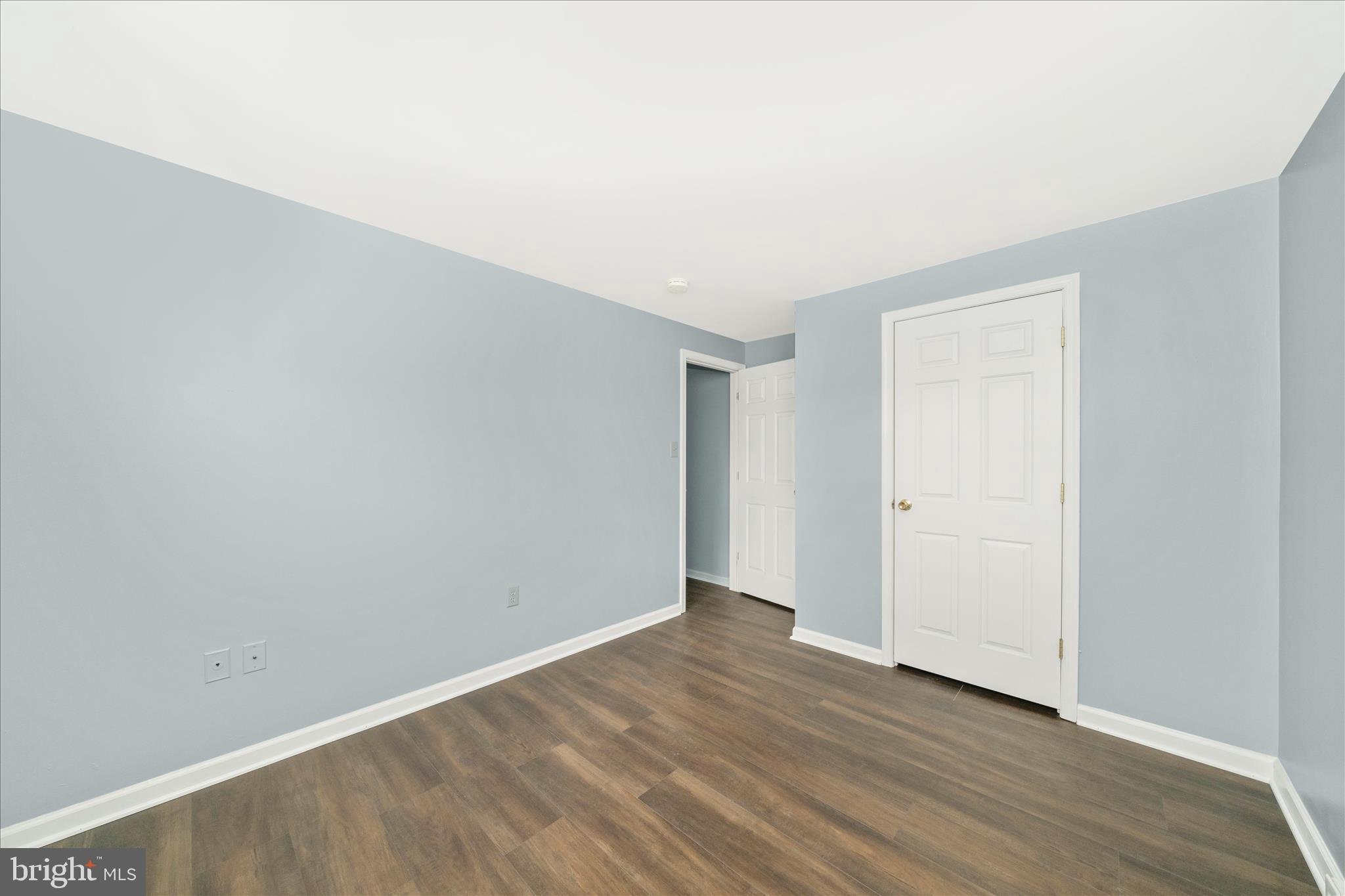 WATERSIDE - Residential