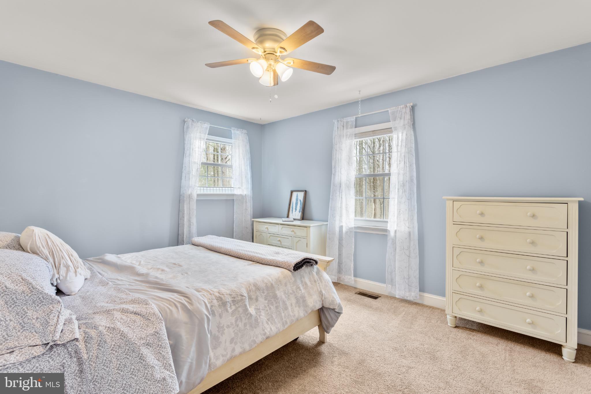 VICTORIA STATION - Residential