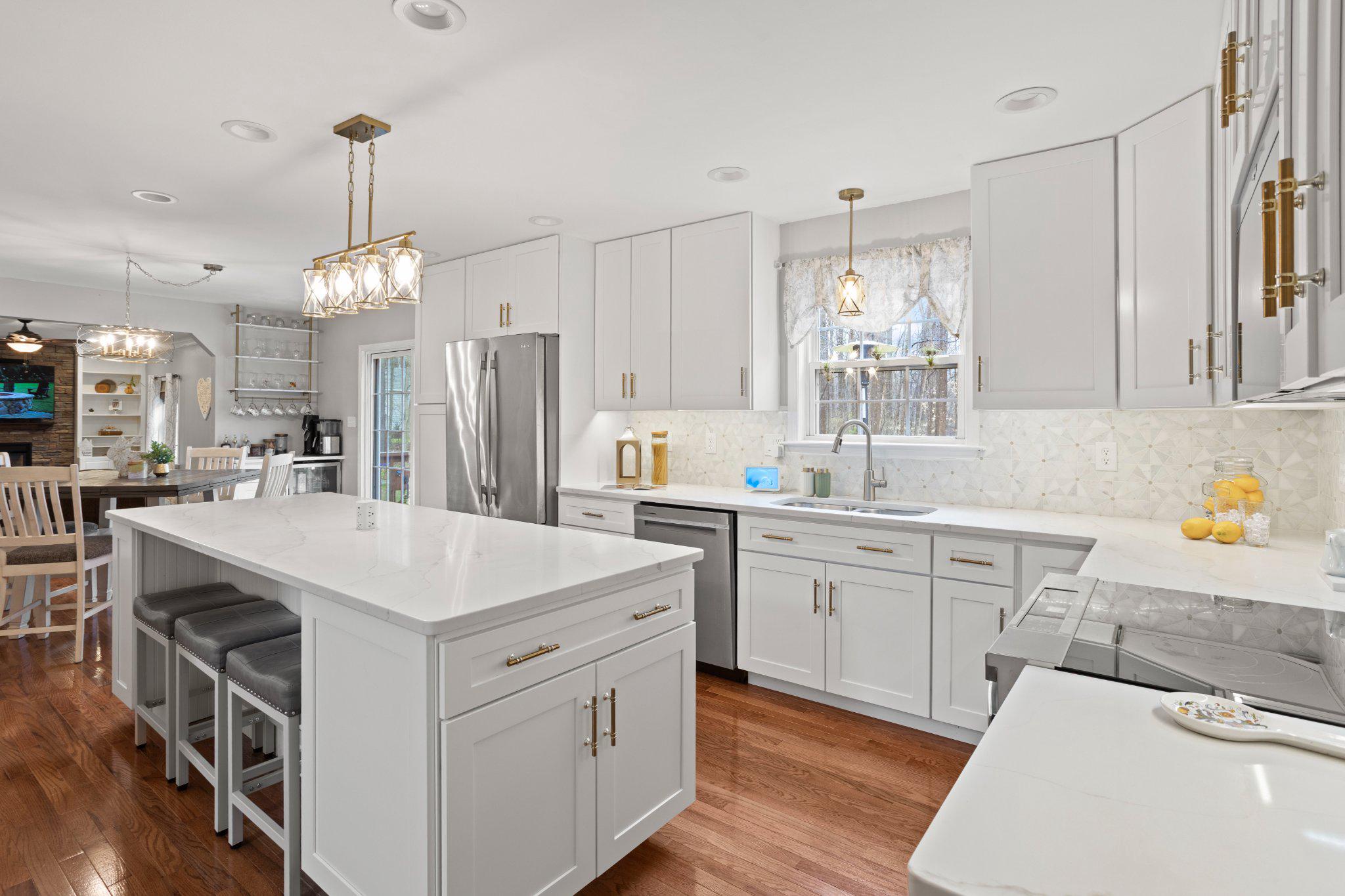 VICTORIA STATION - Residential