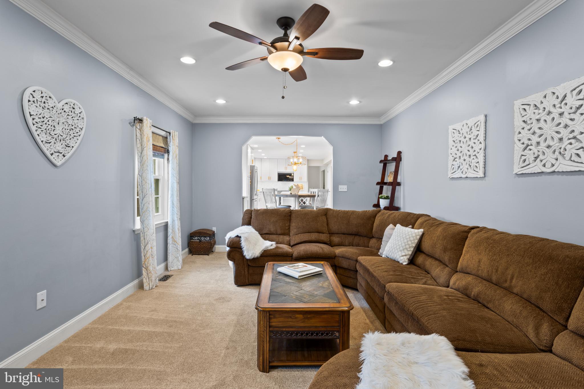 VICTORIA STATION - Residential