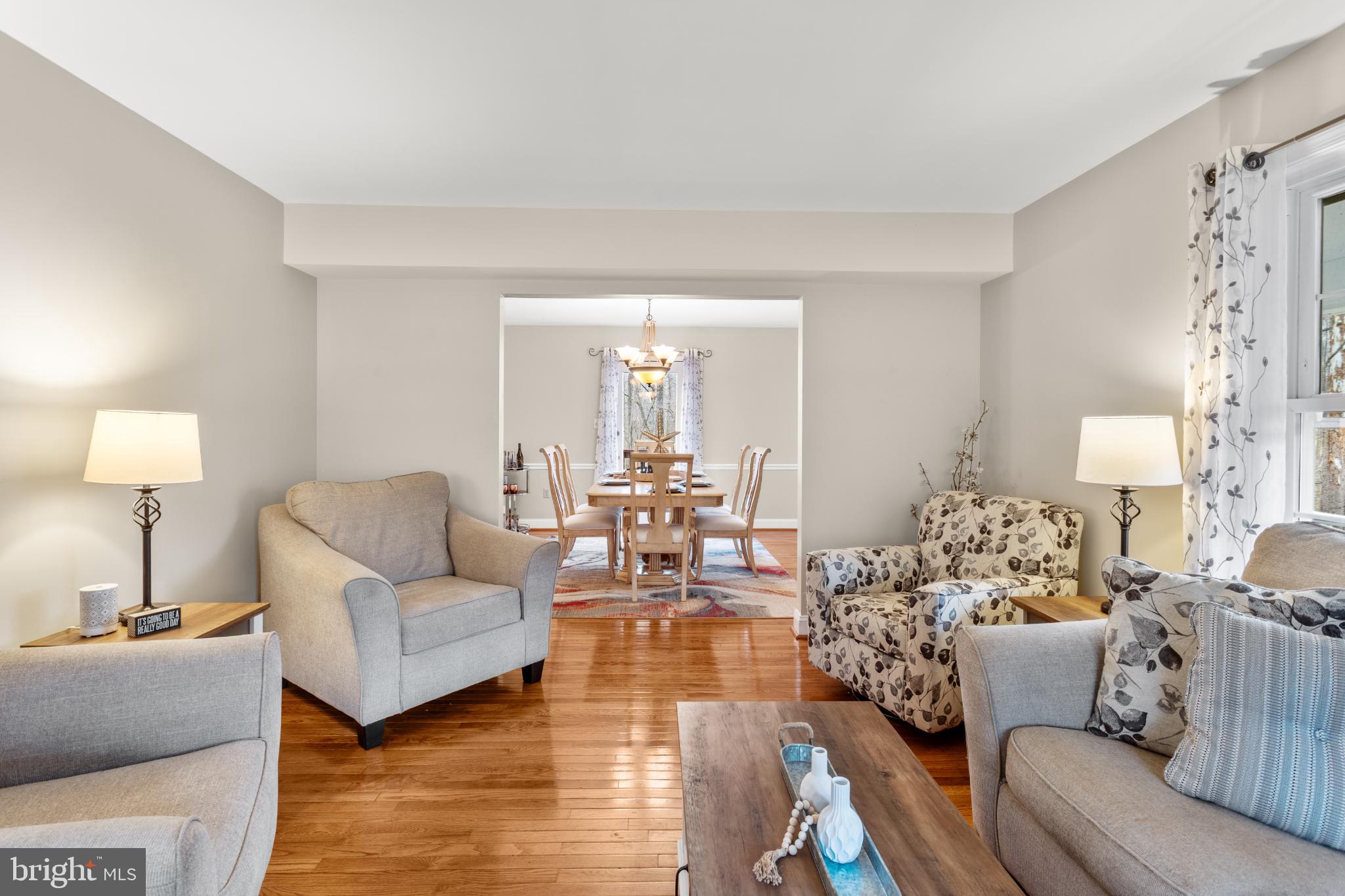 VICTORIA STATION - Residential