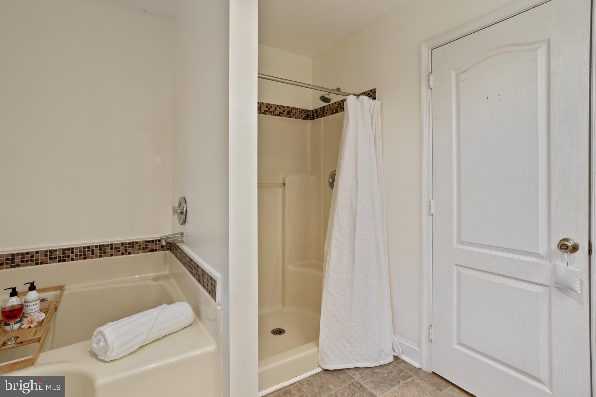 VICTORIA STATION - Residential