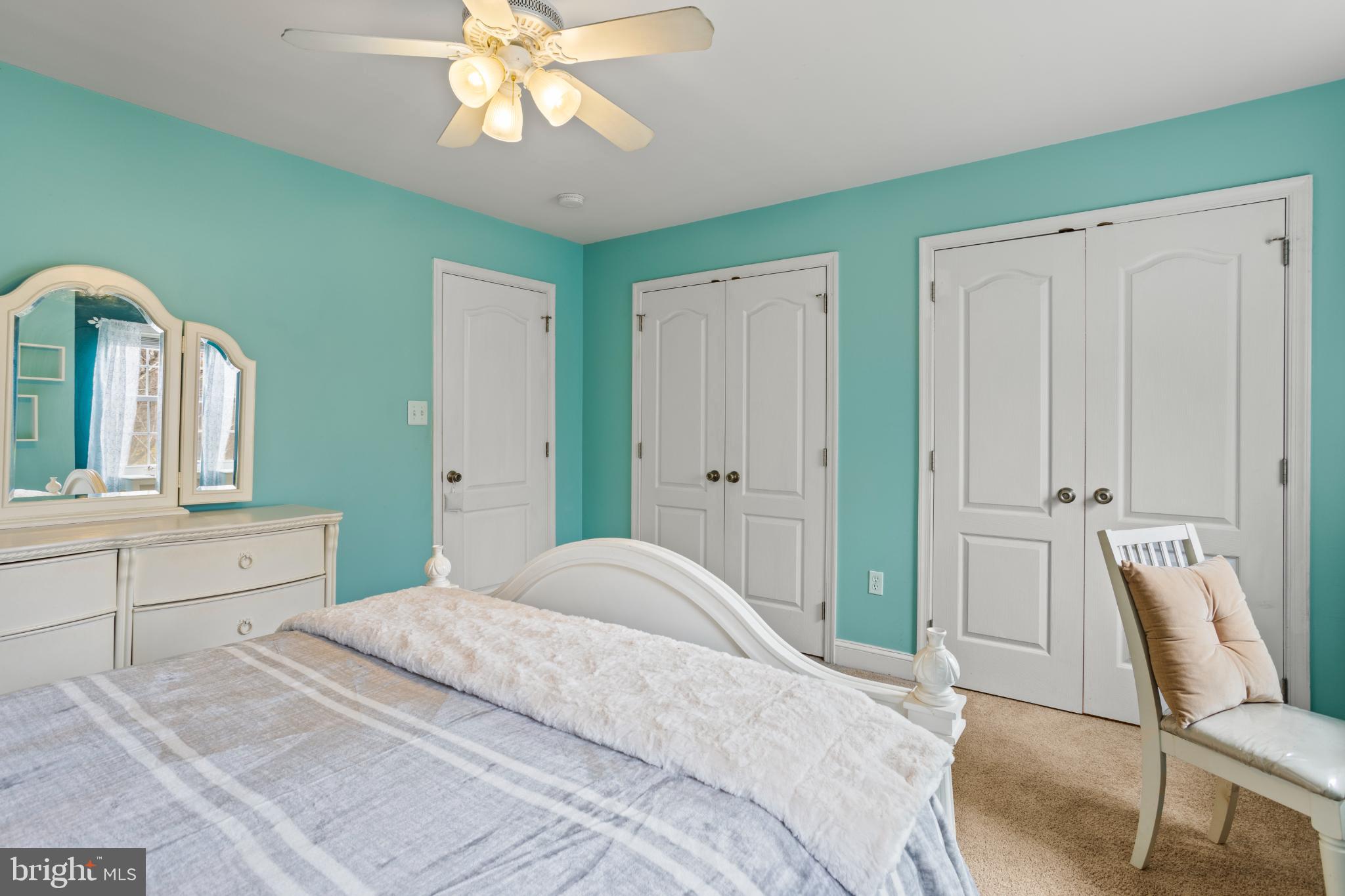 VICTORIA STATION - Residential