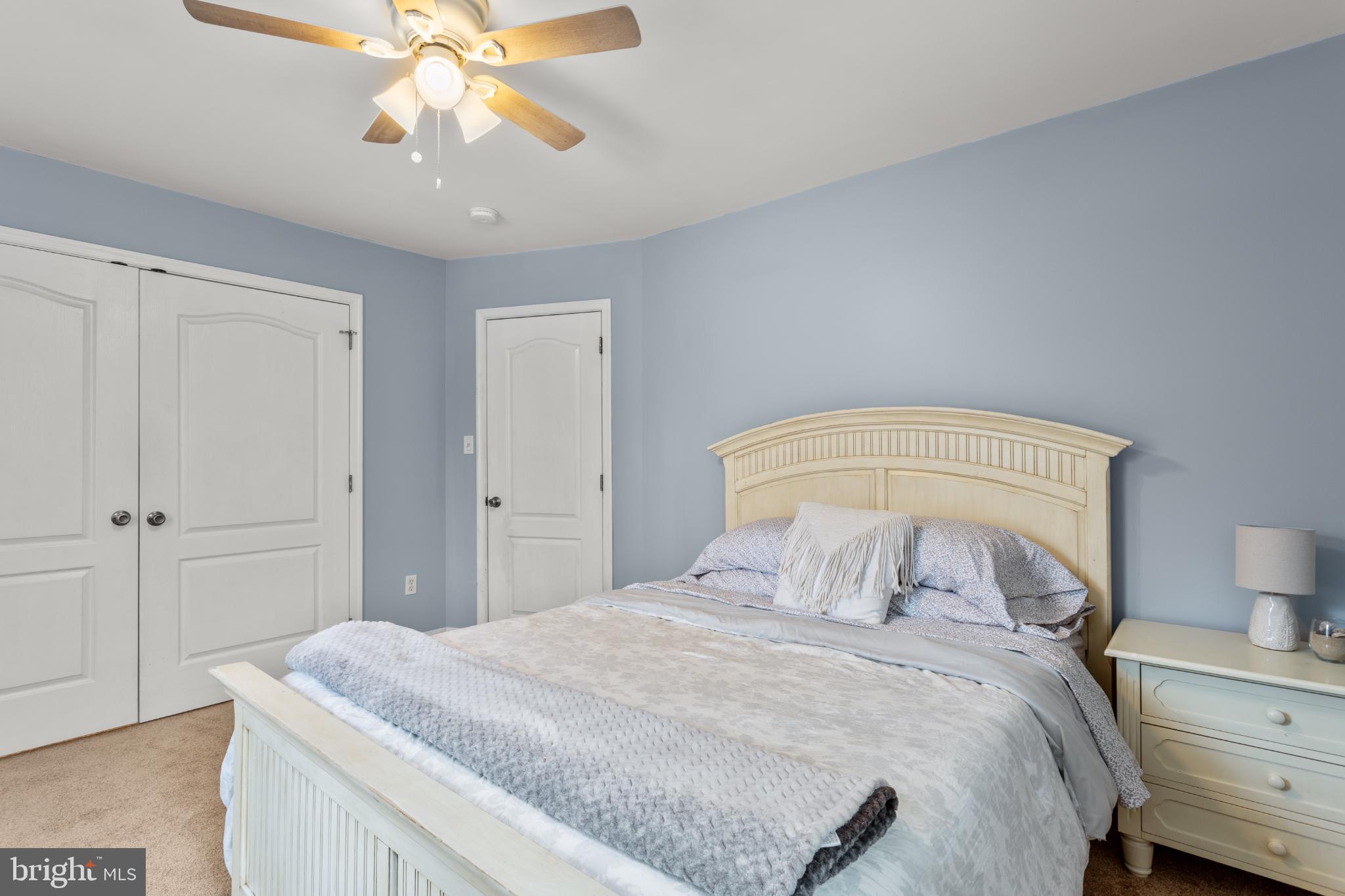 VICTORIA STATION - Residential