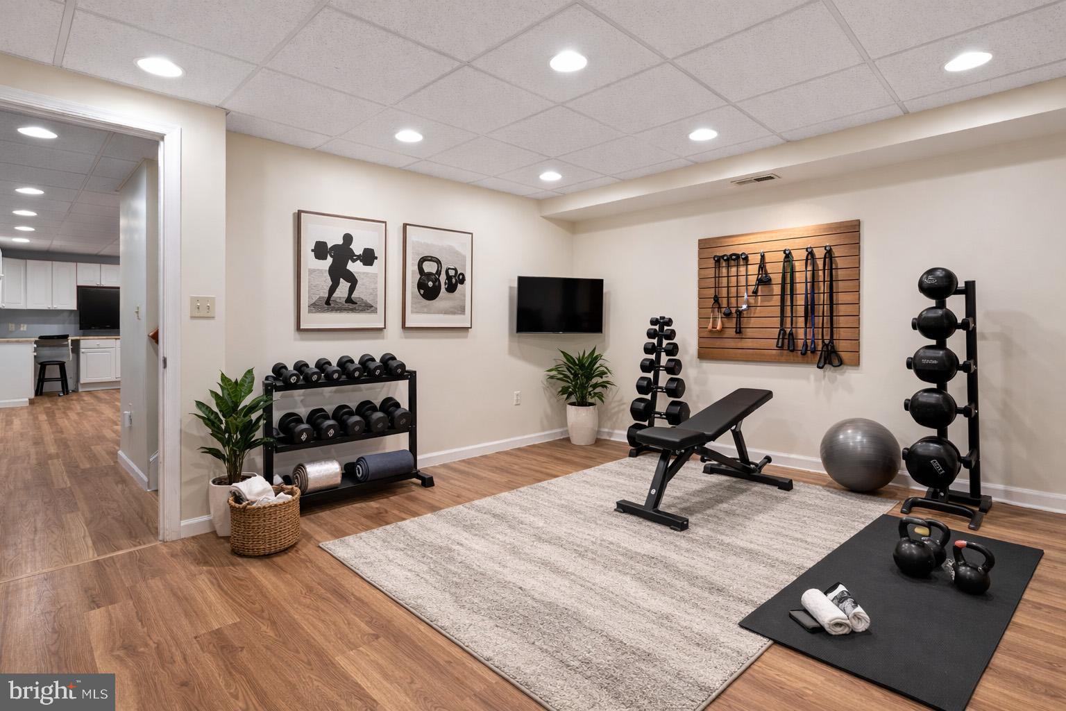 VICTORIA STATION - Residential