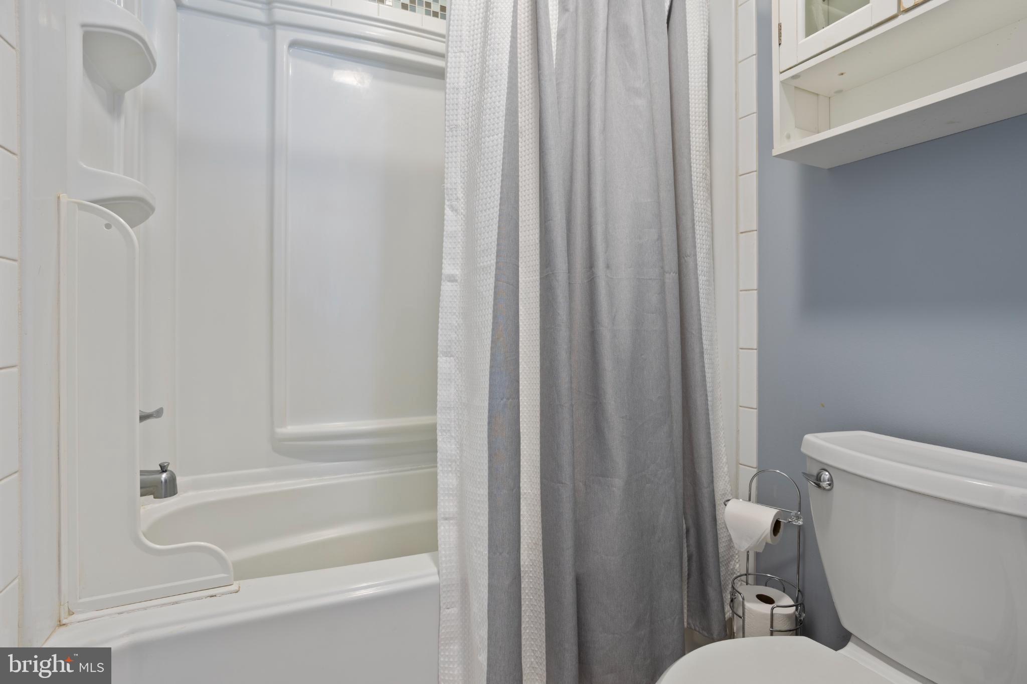 VICTORIA STATION - Residential