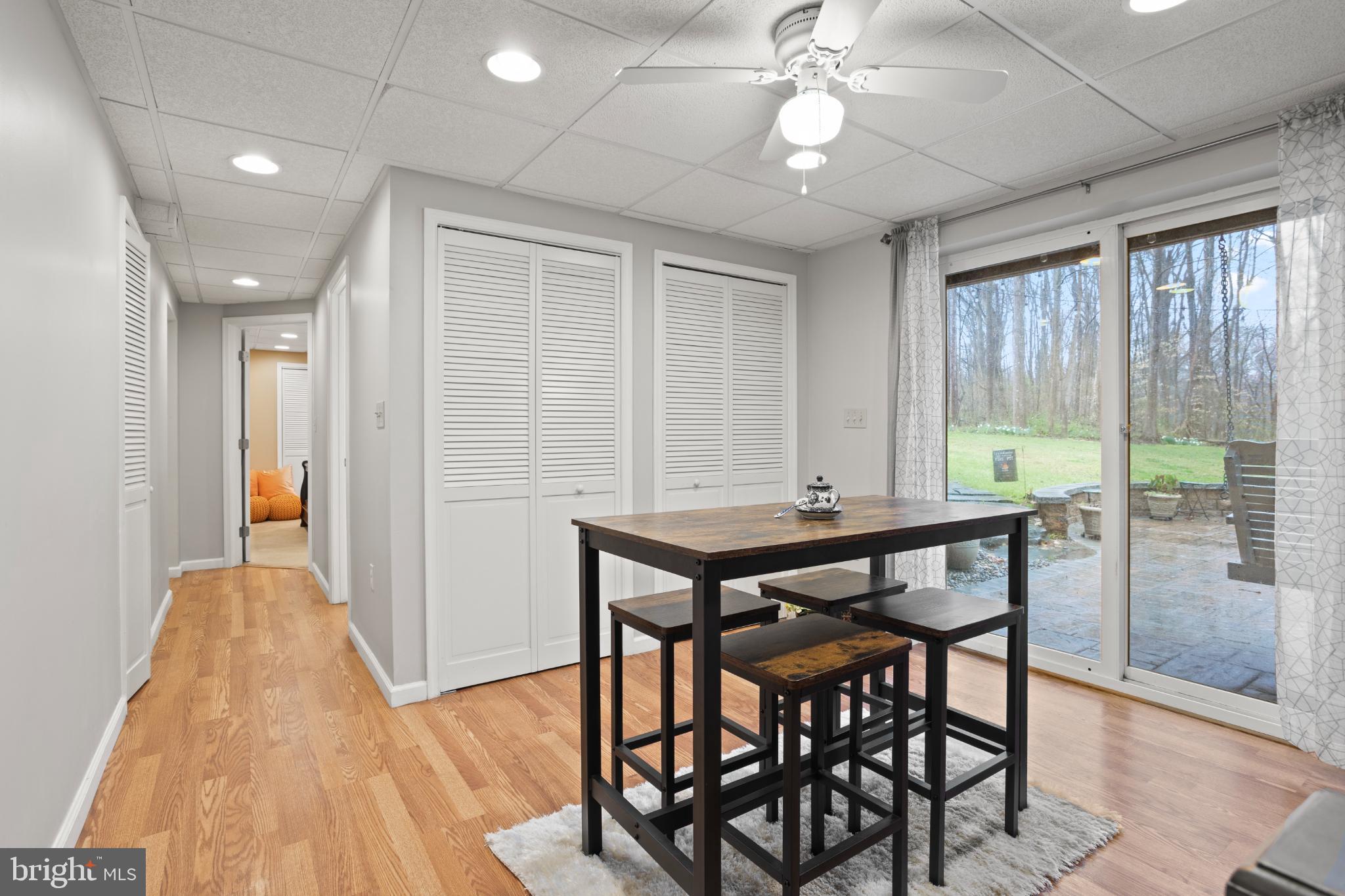 VICTORIA STATION - Residential