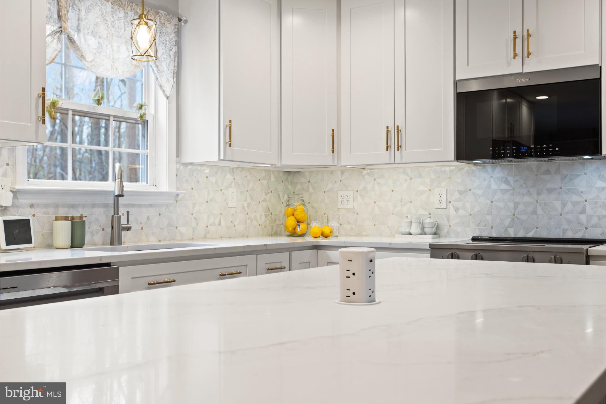 VICTORIA STATION - Residential