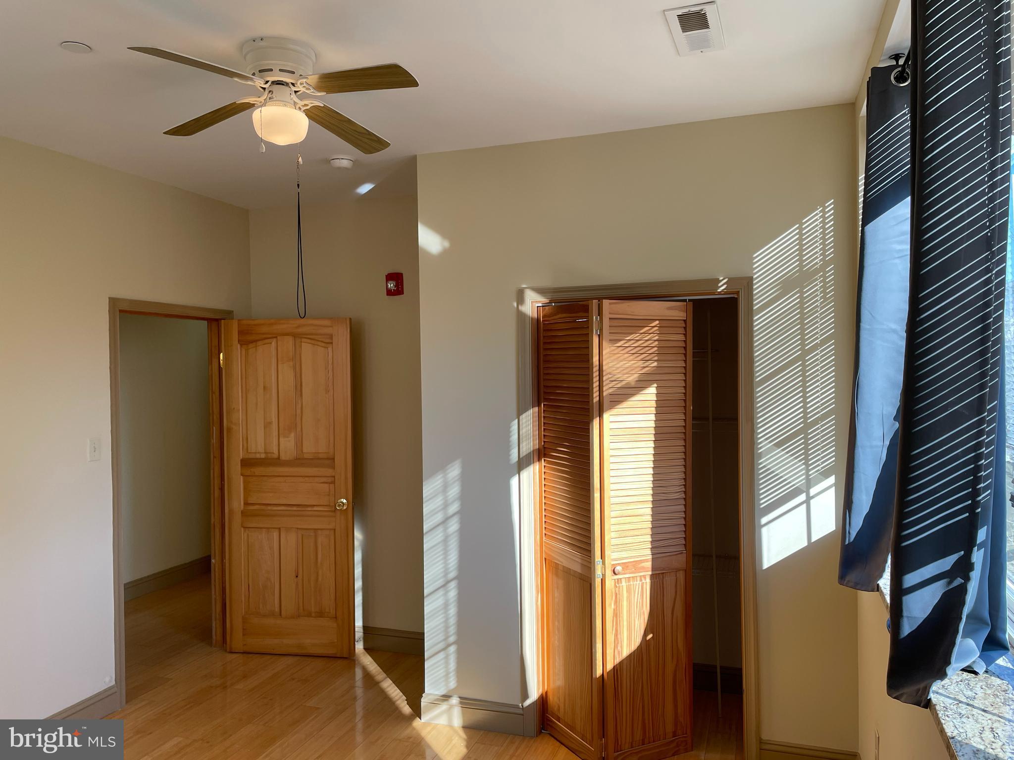 POINT BREEZE - Residential Lease