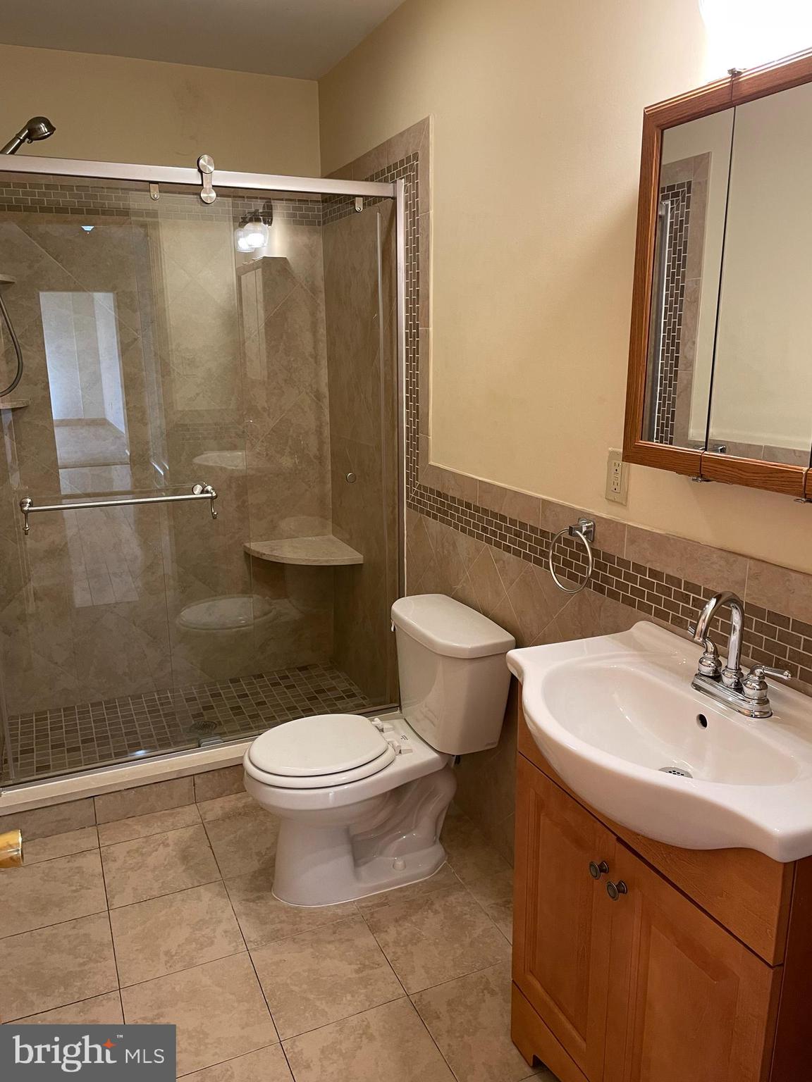 POINT BREEZE - Residential Lease