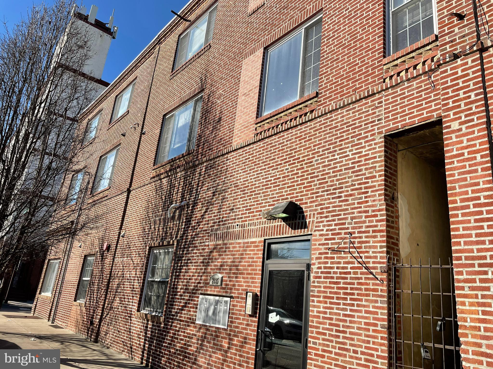 POINT BREEZE - Residential Lease