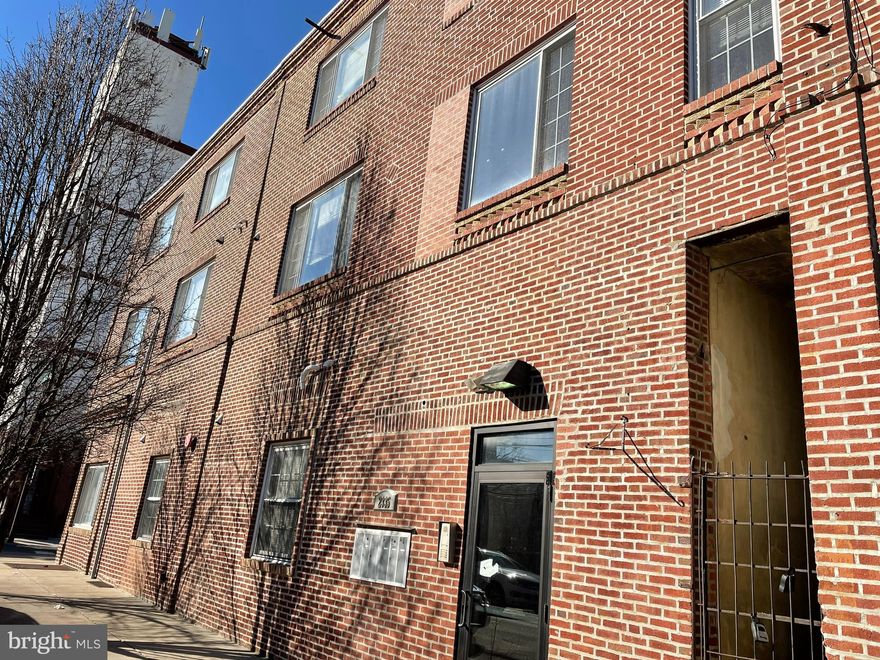 Available NOW for rent in Point Breeze! Unit 2 of 2335-37 Ellsworth Street is quite spacious and features 2 large bedrooms and 1 bathroom. Lots of natural light and a large amount of new development in the area including Innovator Village. The kitchen has a new dishwasher, gas stove, garbage disposal, and granite counters. Plus secure/coded access dog-friendly. There is bike storage and off-street parking depending on availability. Hot area with a ton of new restaurants and bars! For food/drinks check out Dock Street Brewery andThe Sidebar Bar & Grille. Close to Wharton Square Playground, Chew Playground, and Keith Haring Garden.