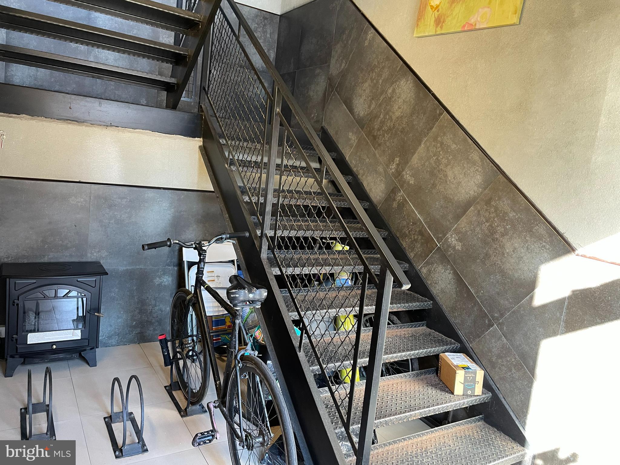 POINT BREEZE - Residential Lease