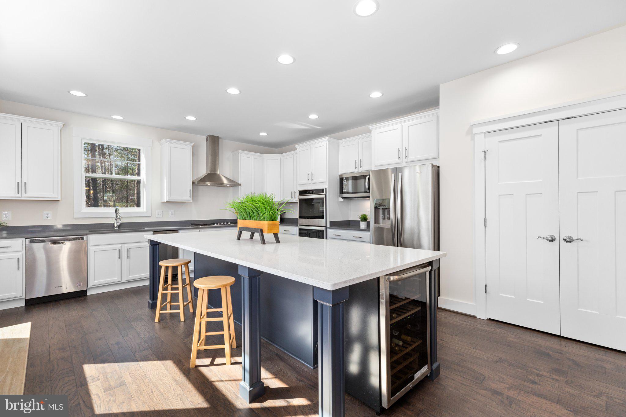 SULLIVAN ESTATES - Residential